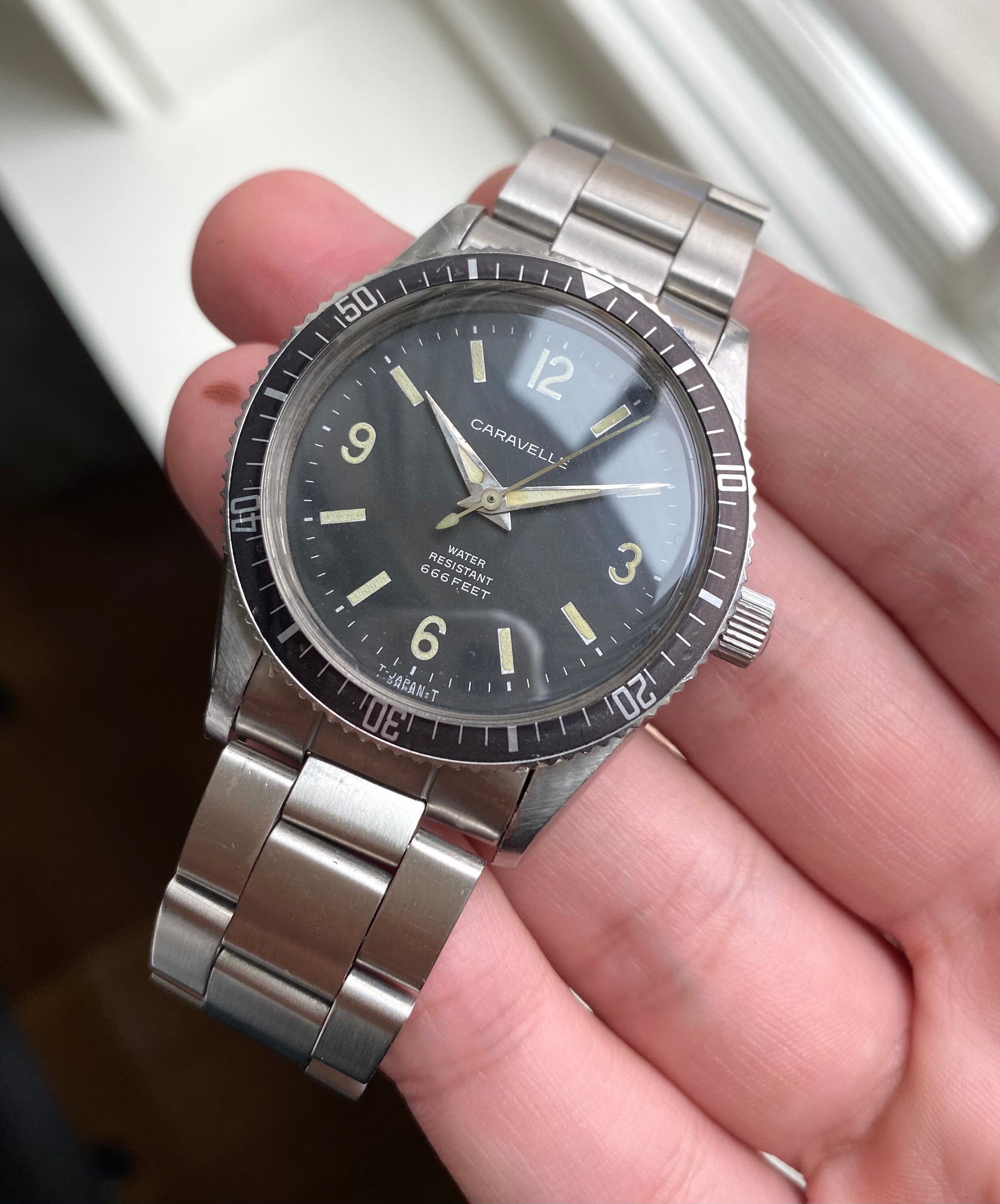 Caravelle Sea Hunter — Explorer Dial