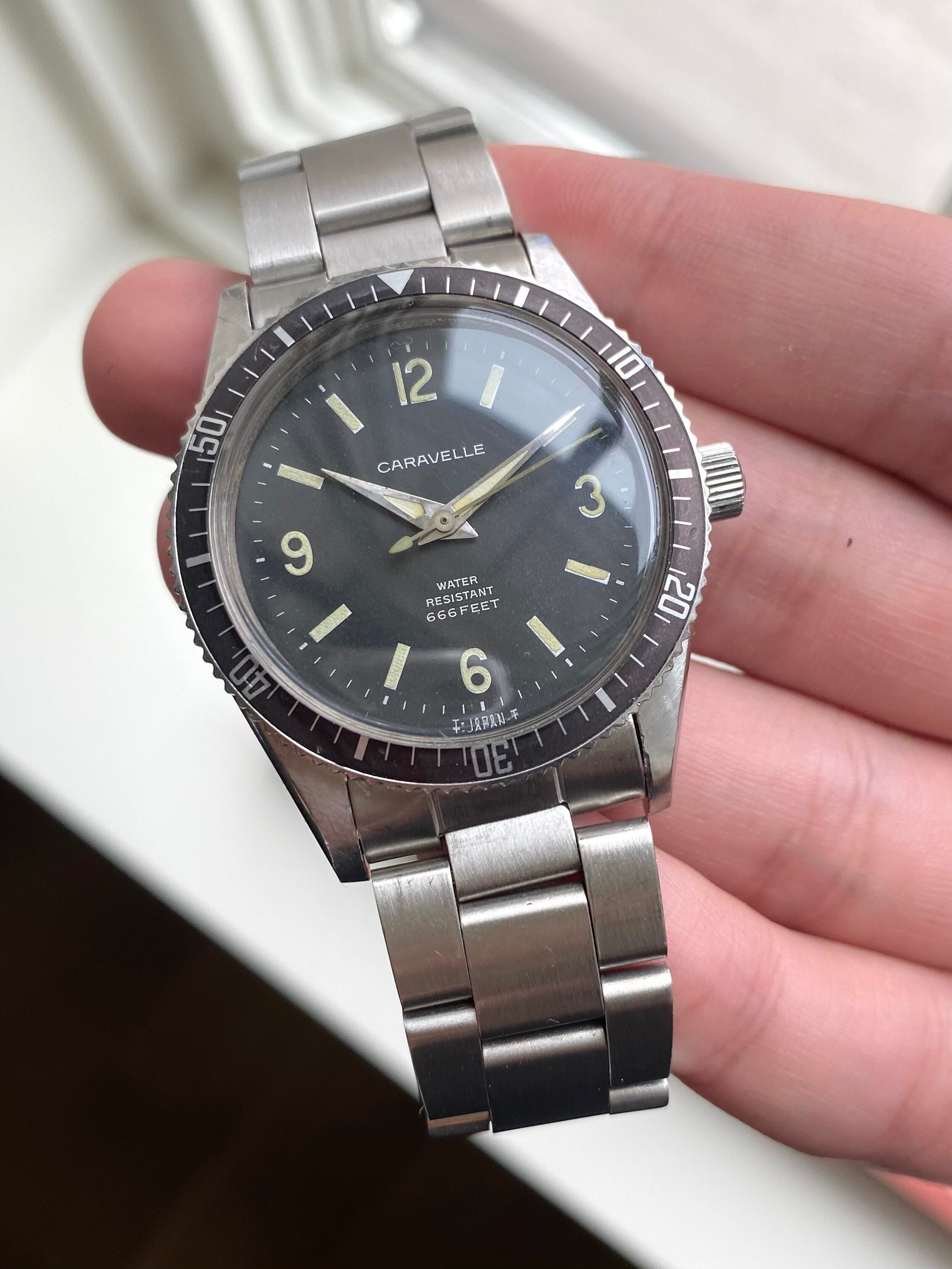 Caravelle Sea Hunter — Explorer Dial