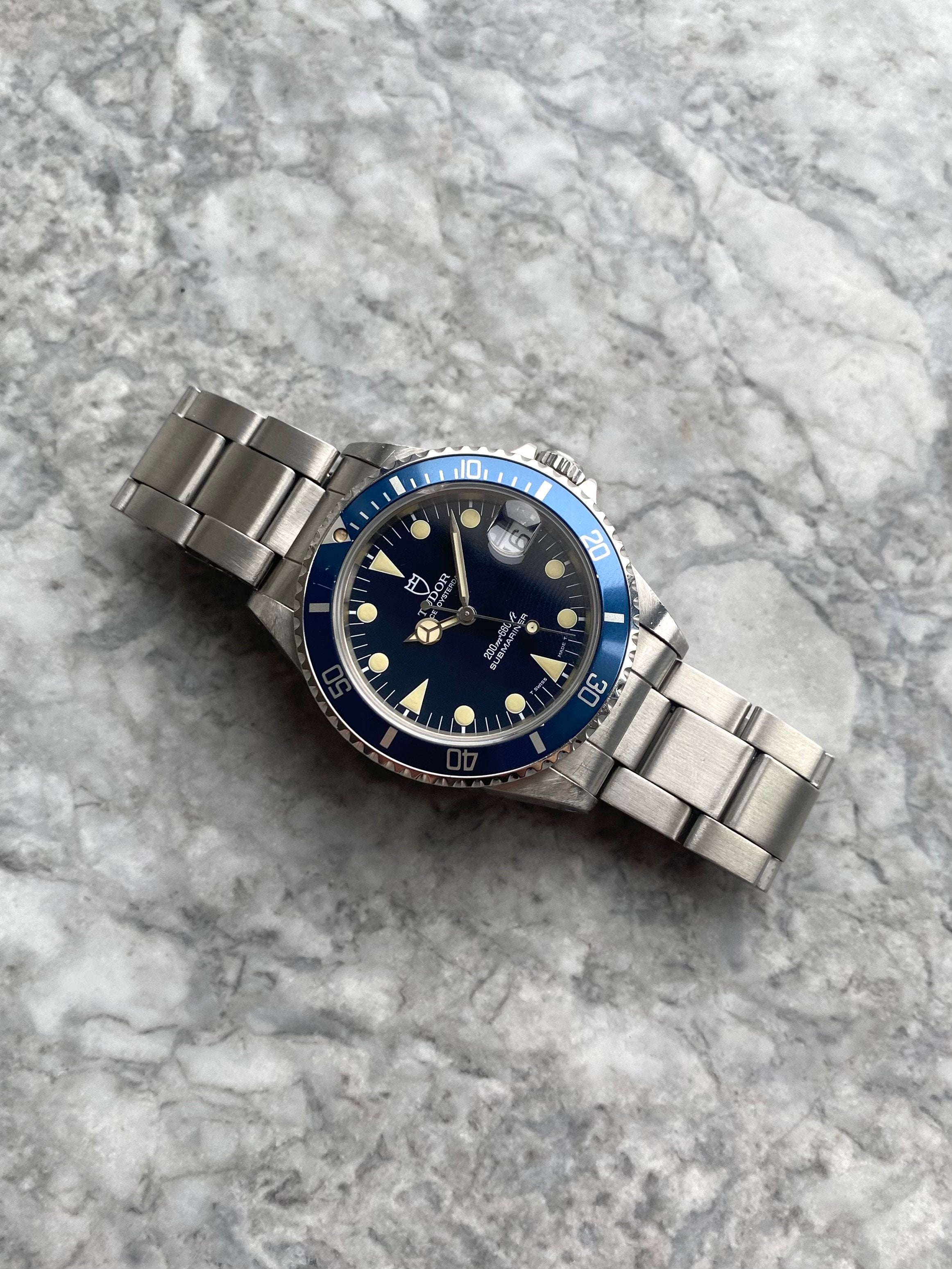 Tudor Submariner 75090 - Box and Papers.