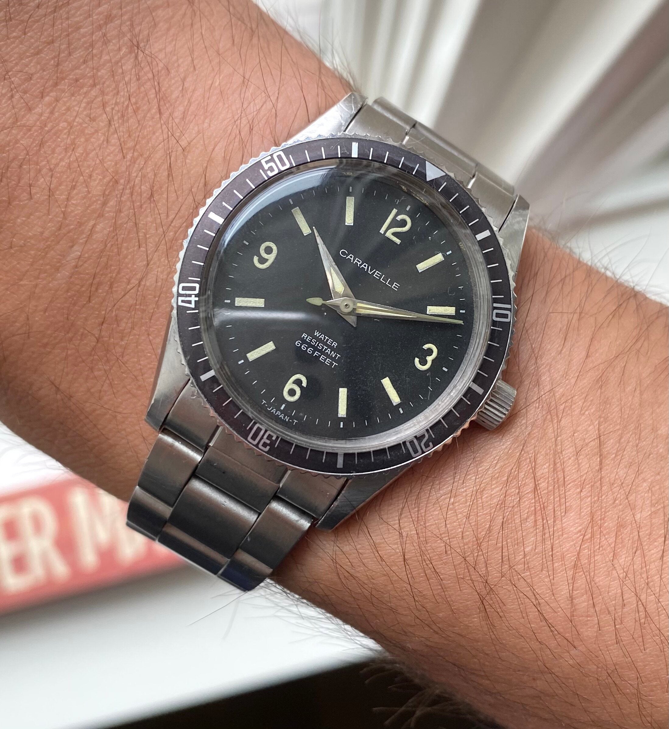 Caravelle Sea Hunter — Explorer Dial