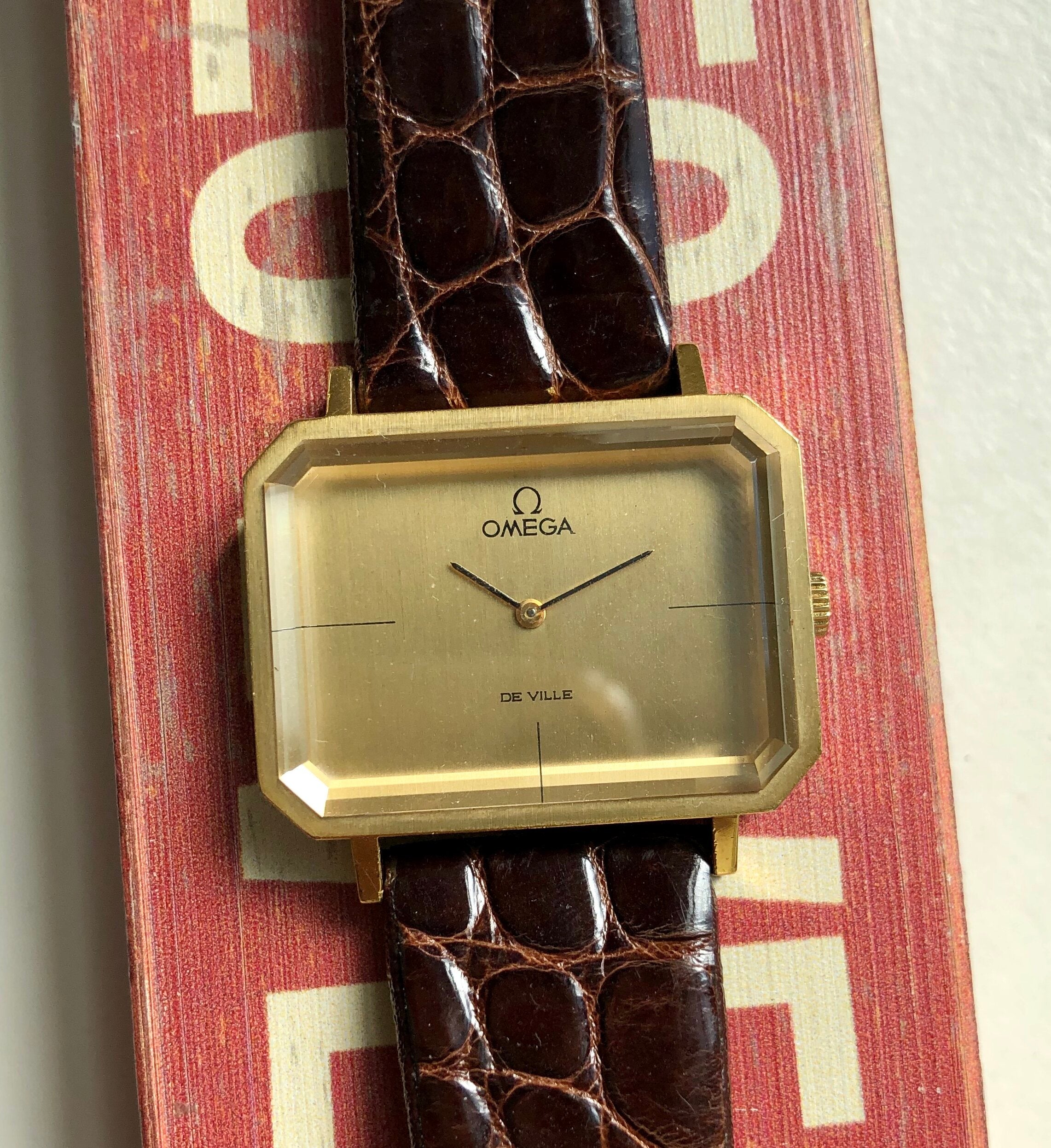 Omega De Ville — Rectangle Case