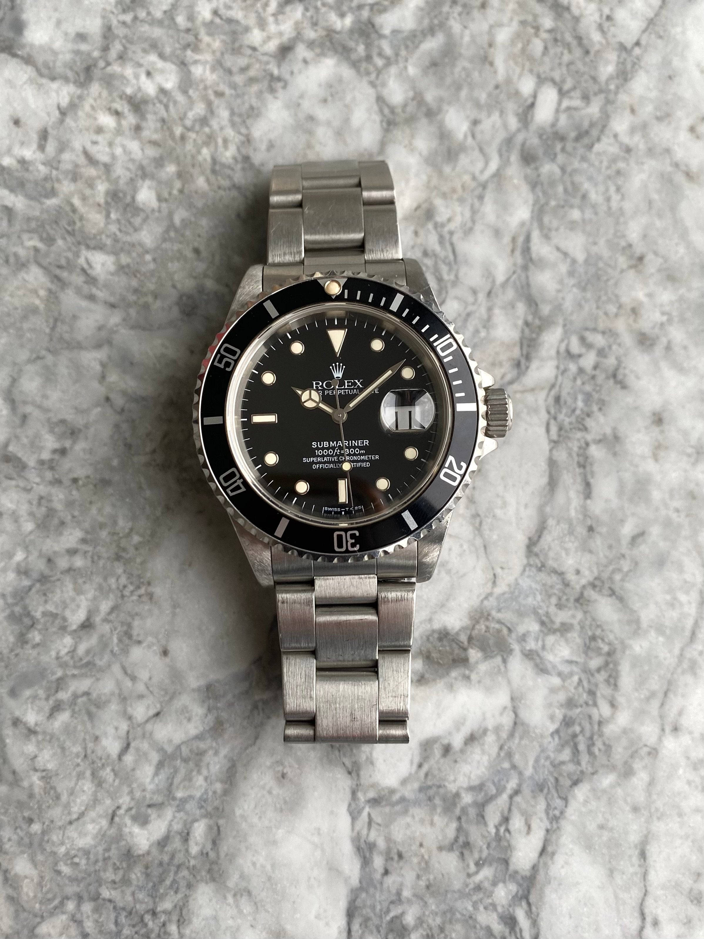 Rolex Submariner Date 16610 - 1993.