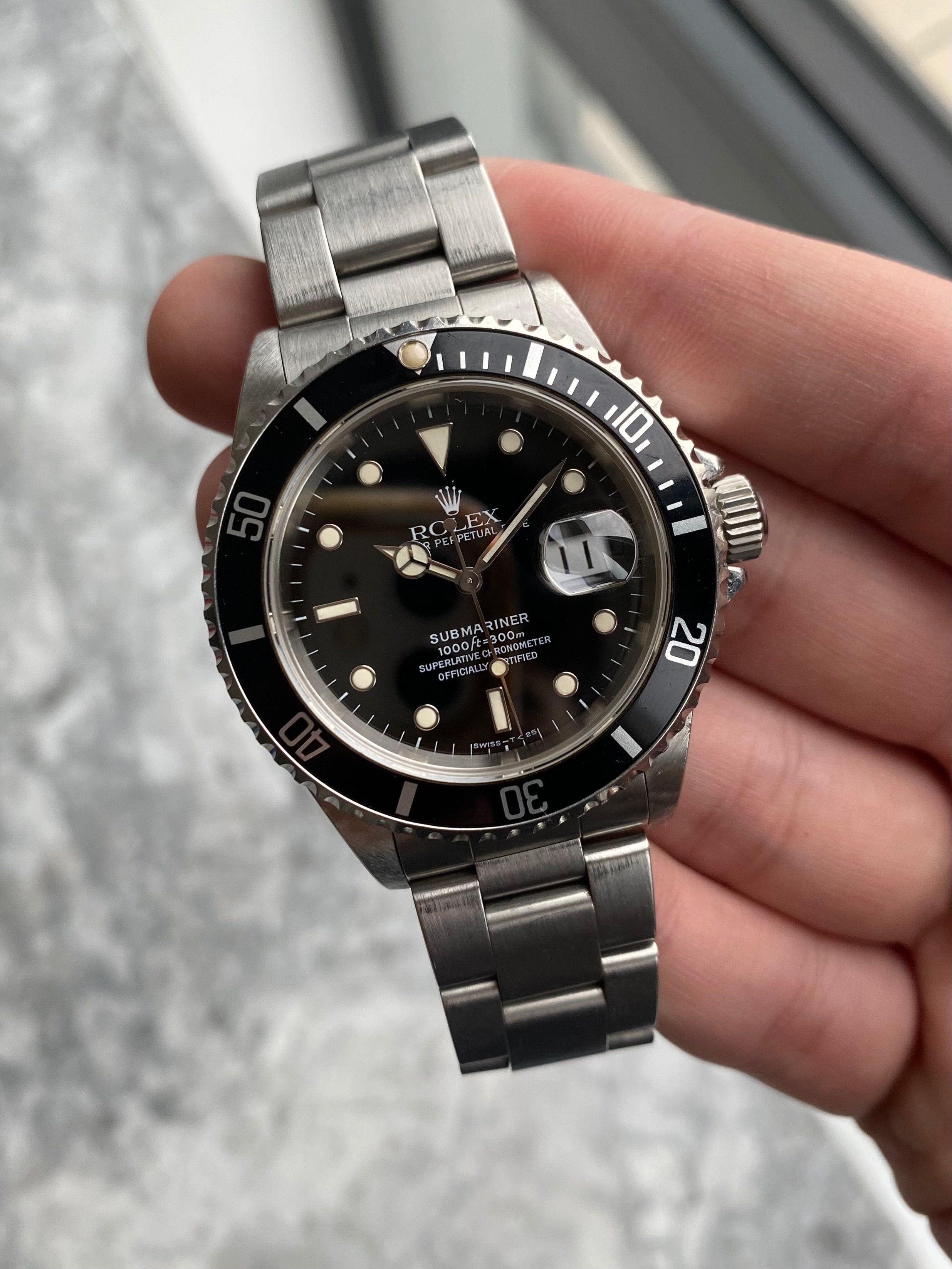 Rolex Submariner Date 16610 - 1993.