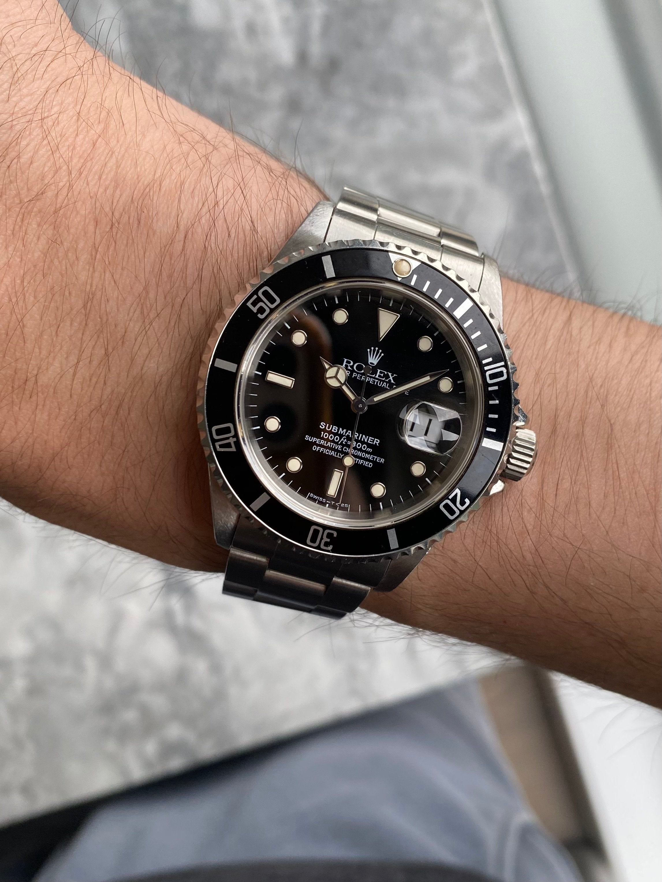 Rolex Submariner Date 16610 - 1993.