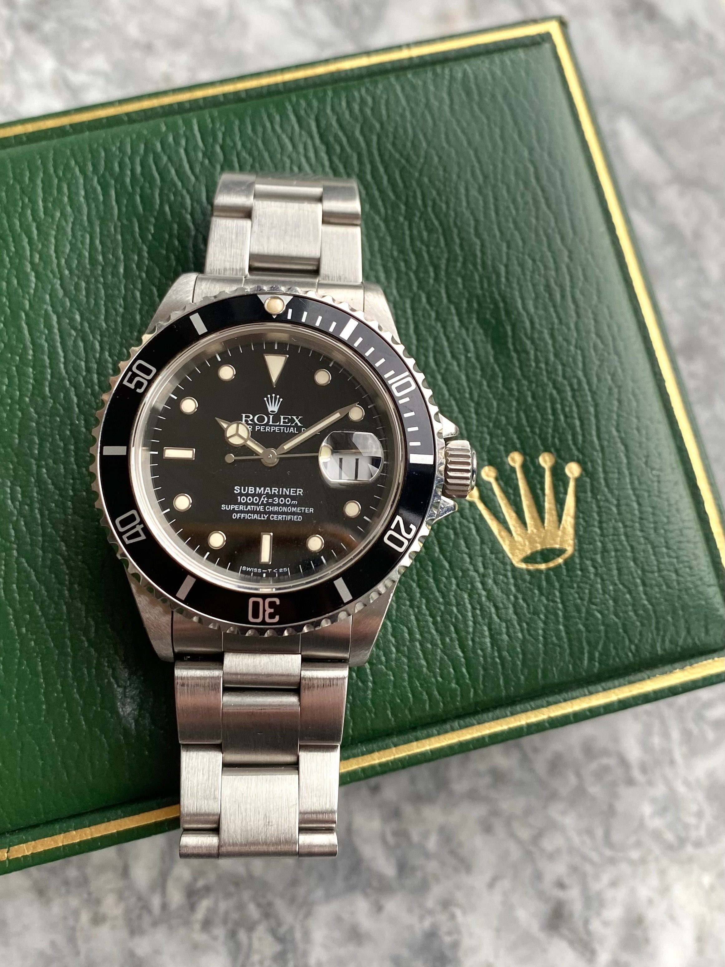 Rolex Submariner Date 16610 - 1993.