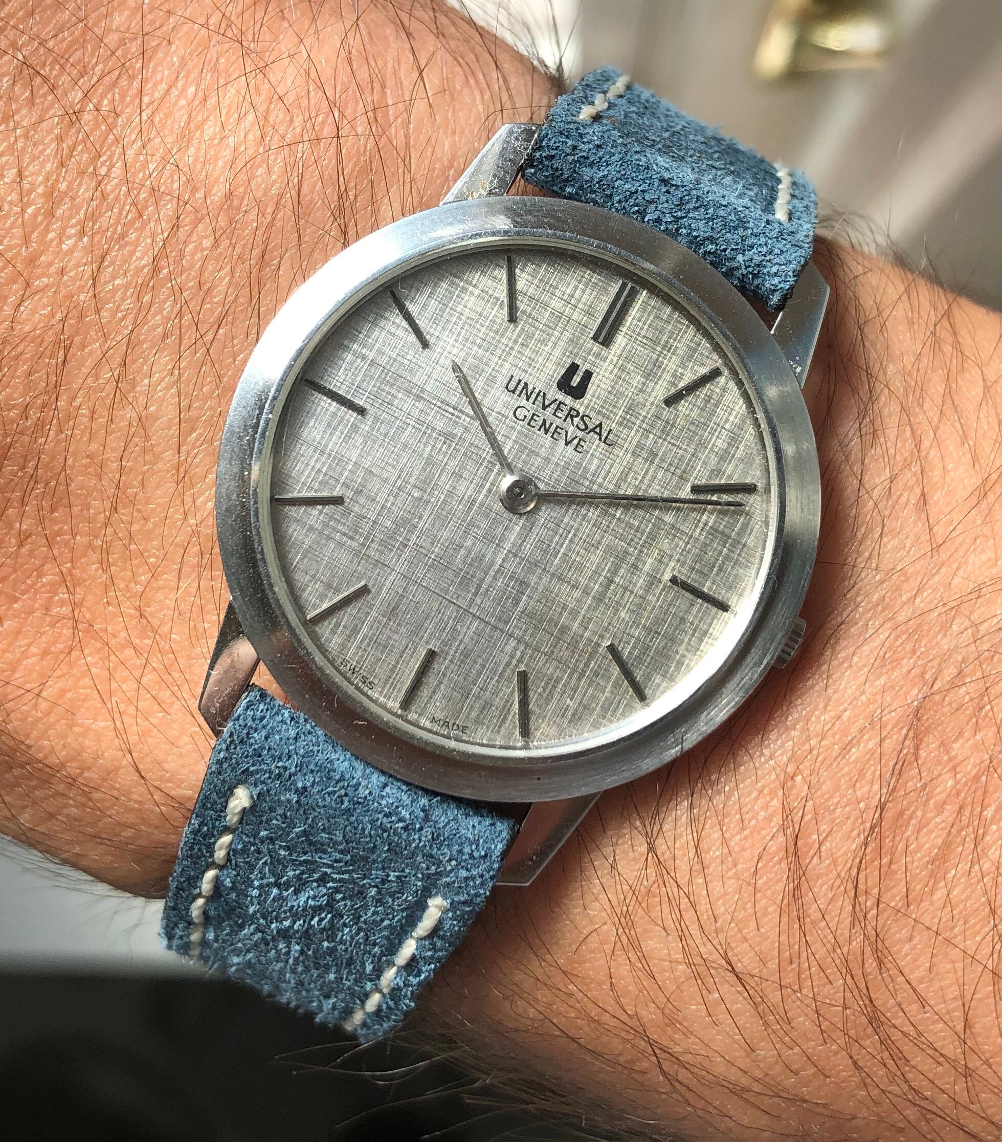 Universal Geneve — Linen Dial