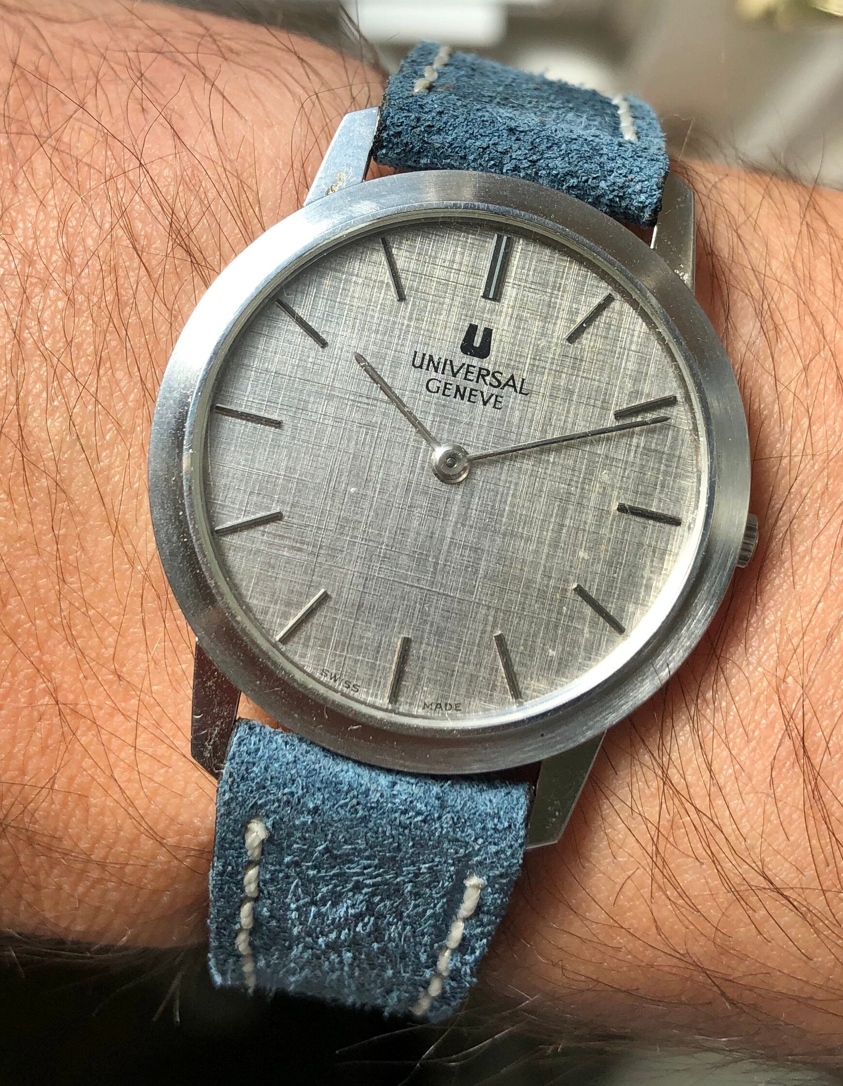 Universal Geneve — Linen Dial