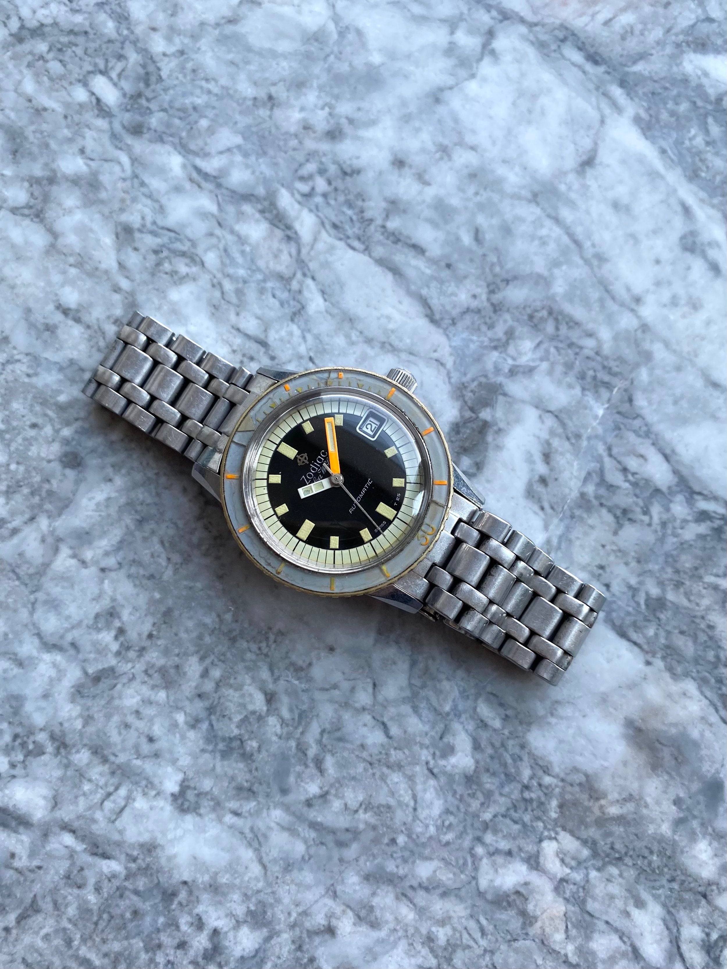 Zodiac Seawolf - Bakelite Bezel.