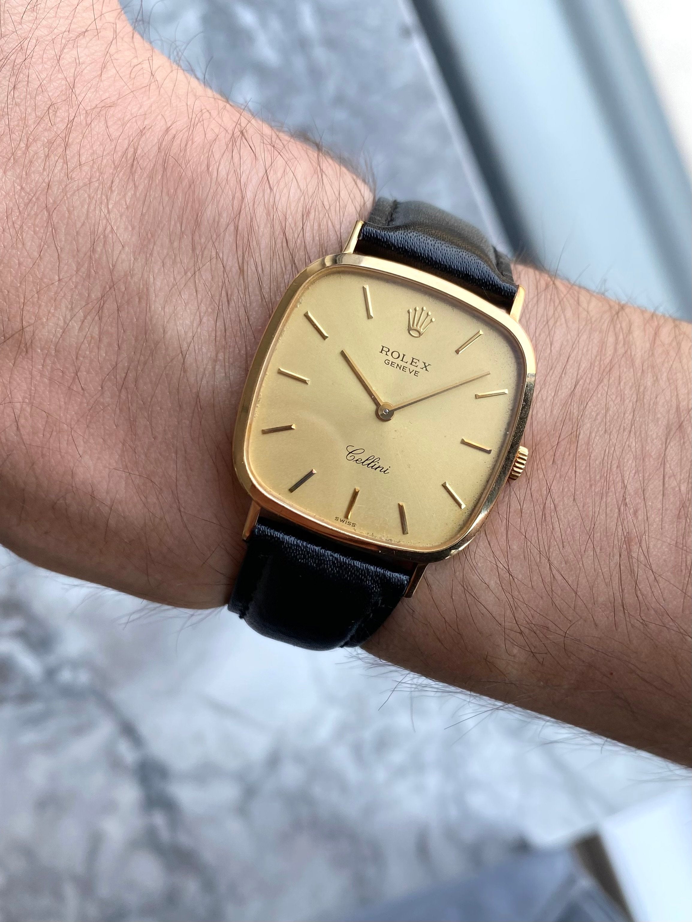 Rolex Cellini 4114 - 18K Gold w/ Papers.