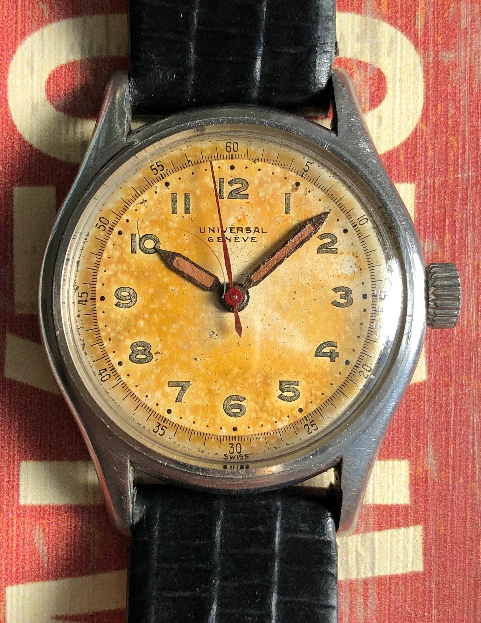 Universal Geneve — "Patina" Dial