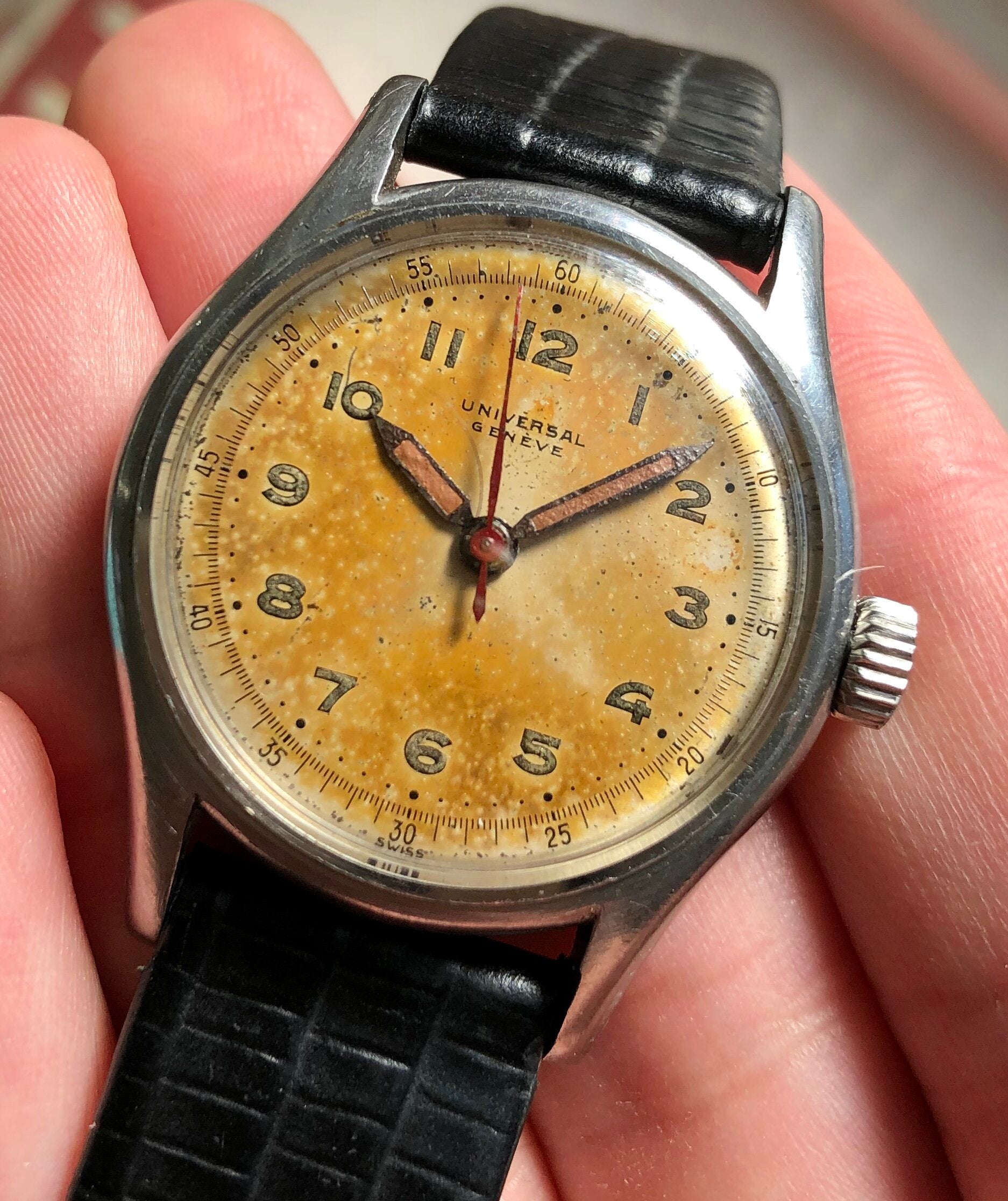 Universal Geneve — "Patina" Dial