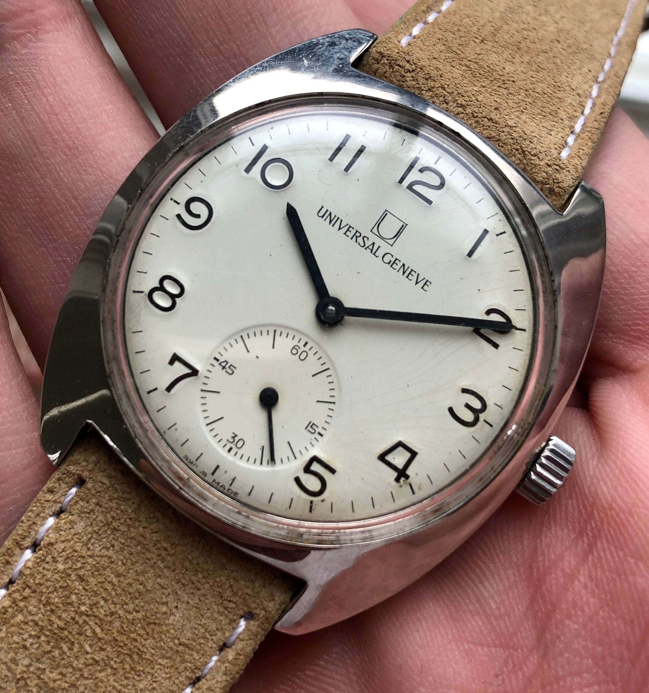 Universal Geneve — "FS" Enamel Dial