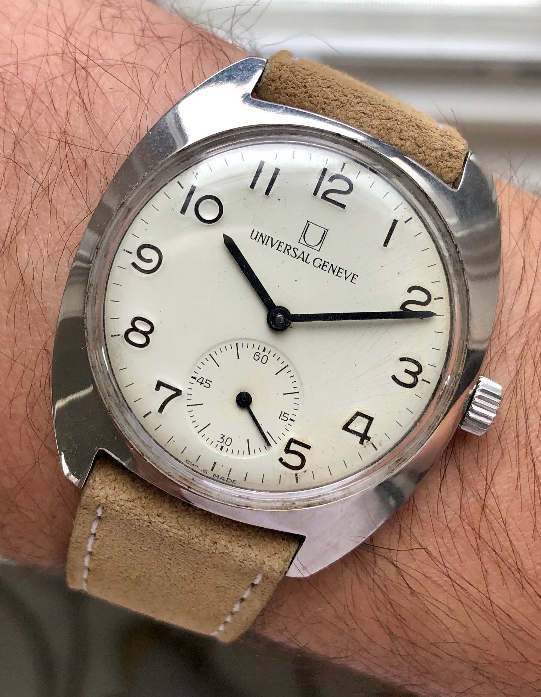 Universal Geneve — "FS" Enamel Dial