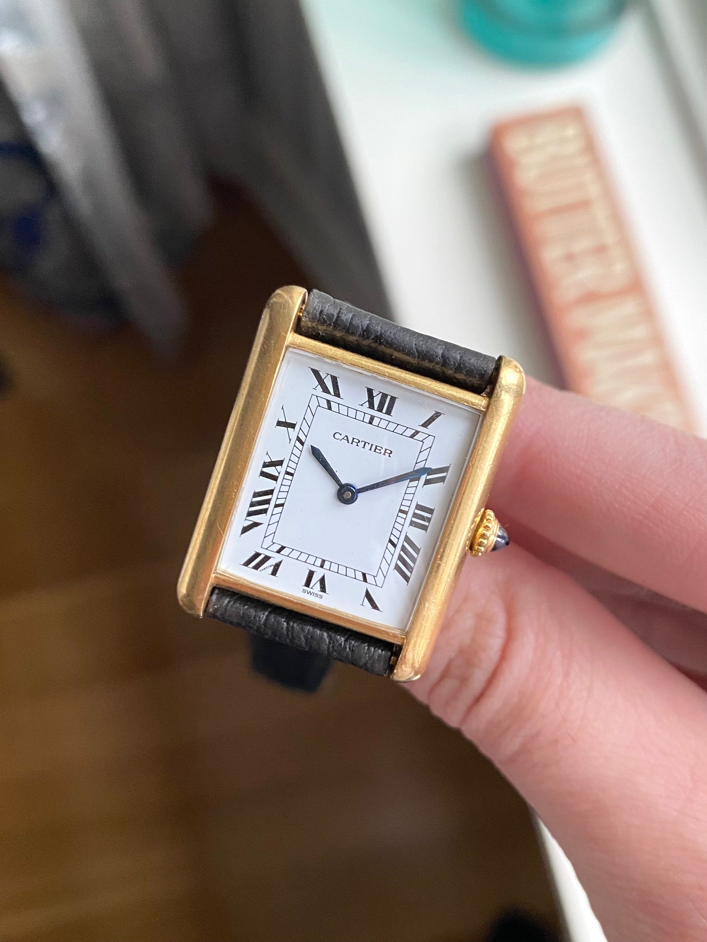 Cartier Tank Louis - 18K Yellow Gold