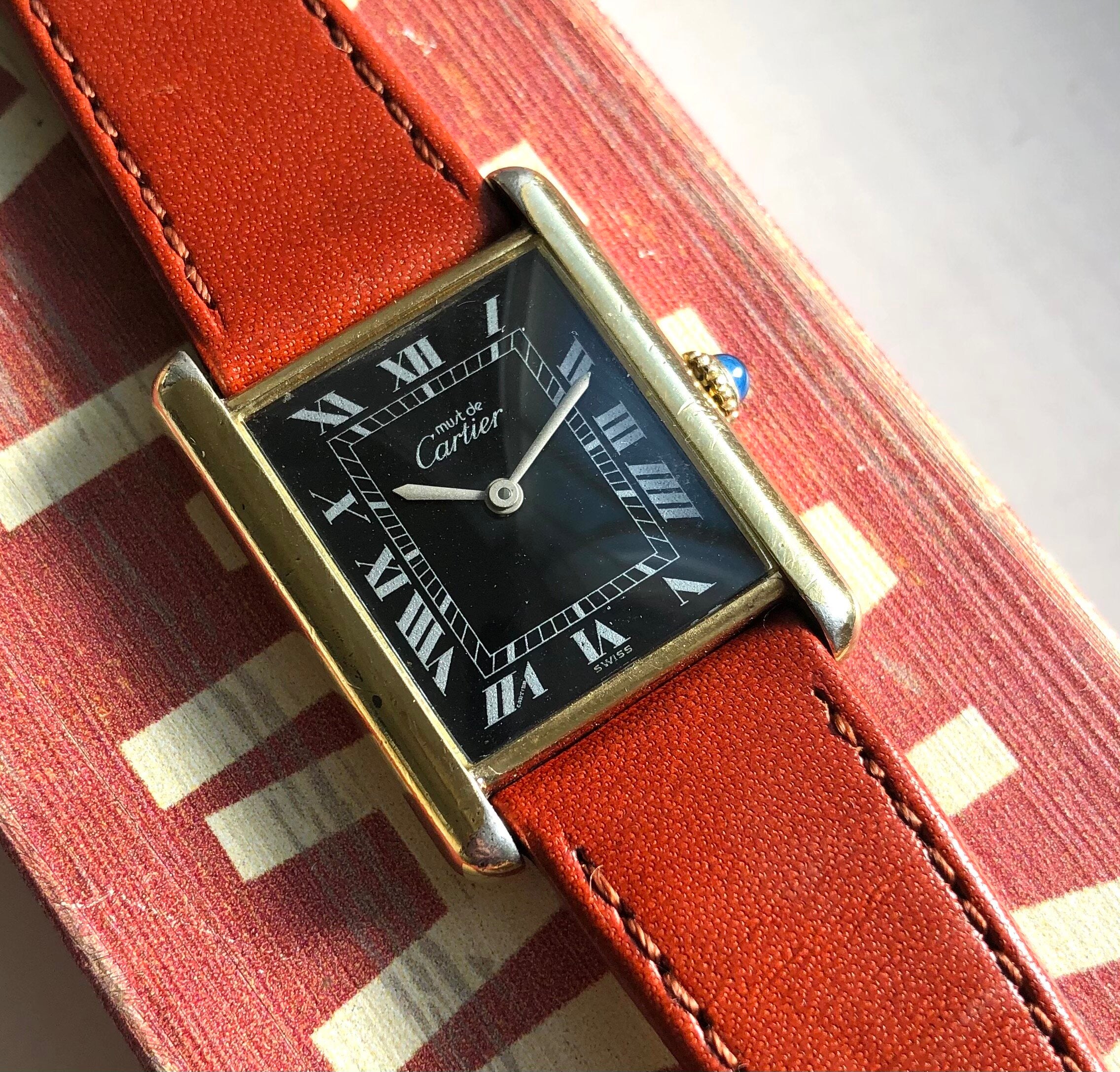 Must de Cartier Tank — Black Dial