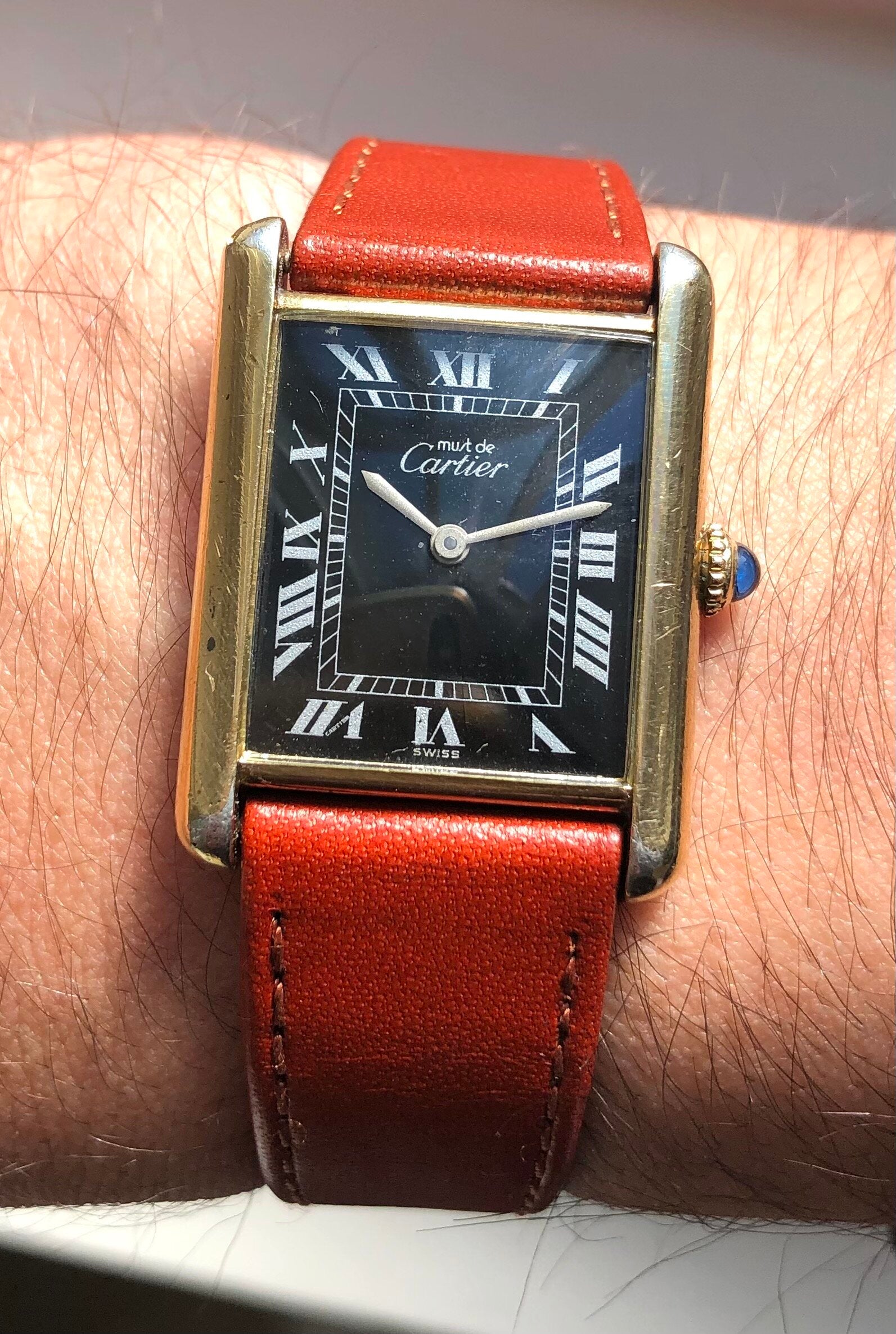 Must de Cartier Tank — Black Dial