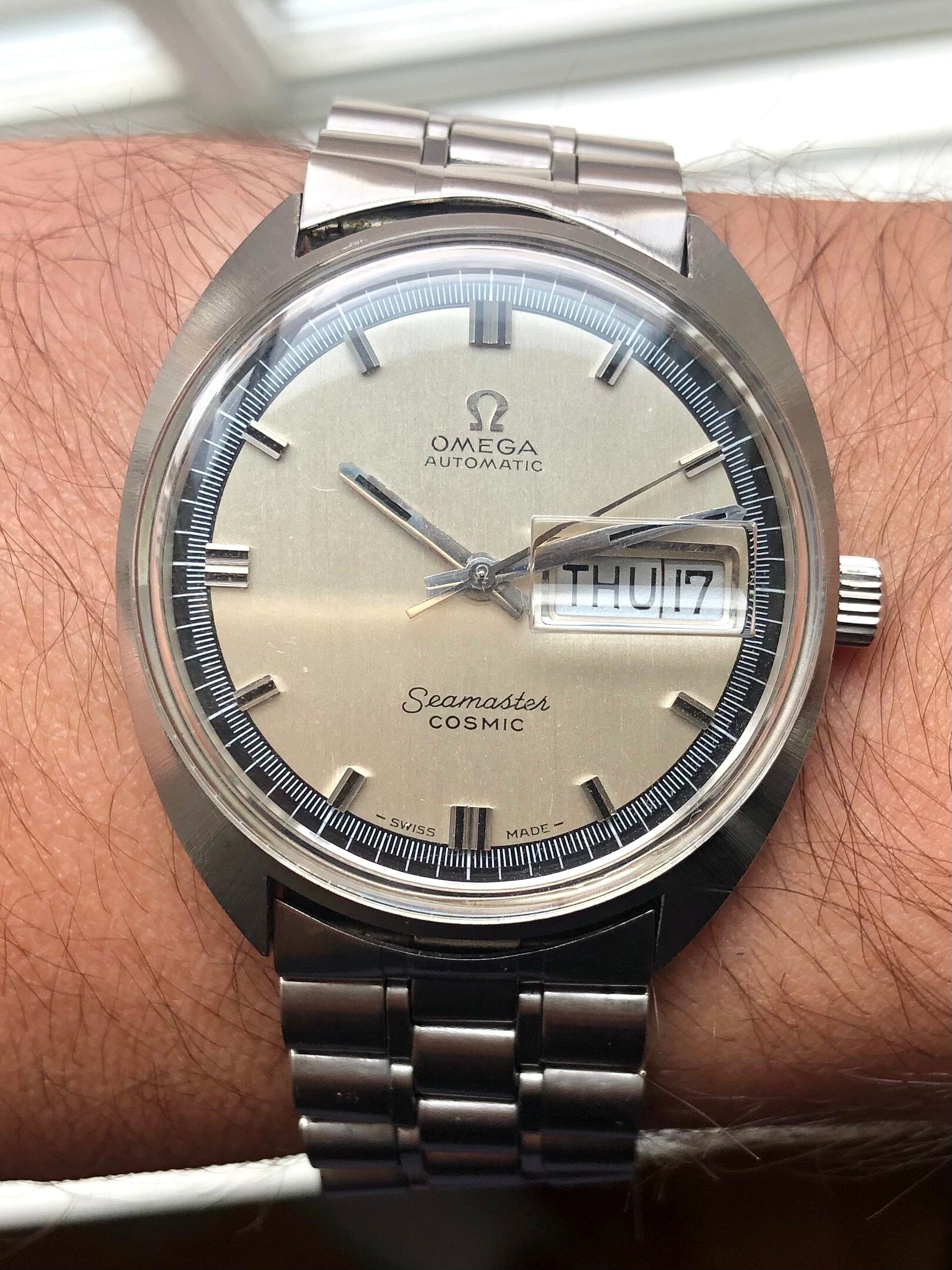 Omega Seamaster Cosmic Day-Date