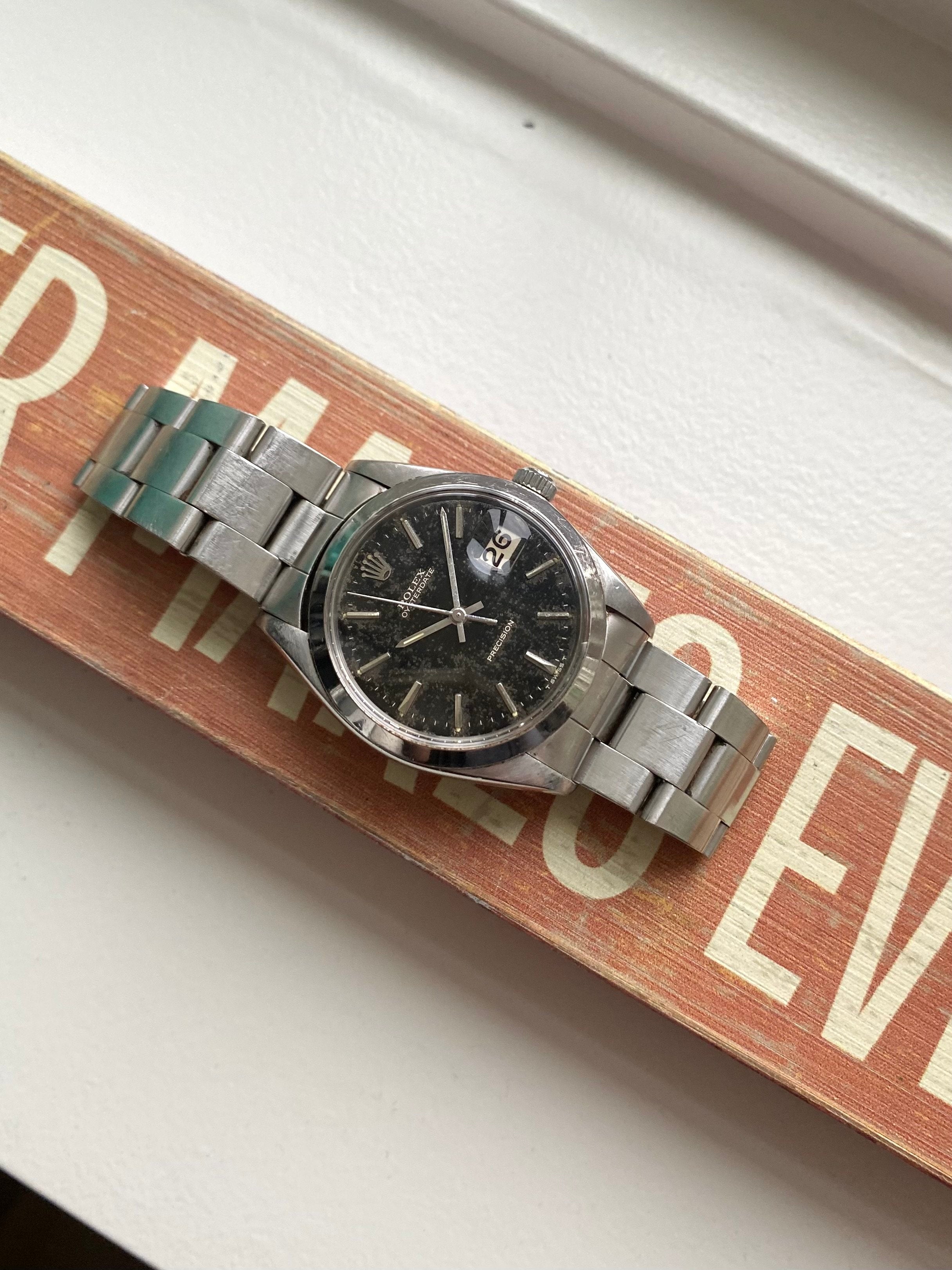 Rolex Oysterdate 6694 - Black Patina