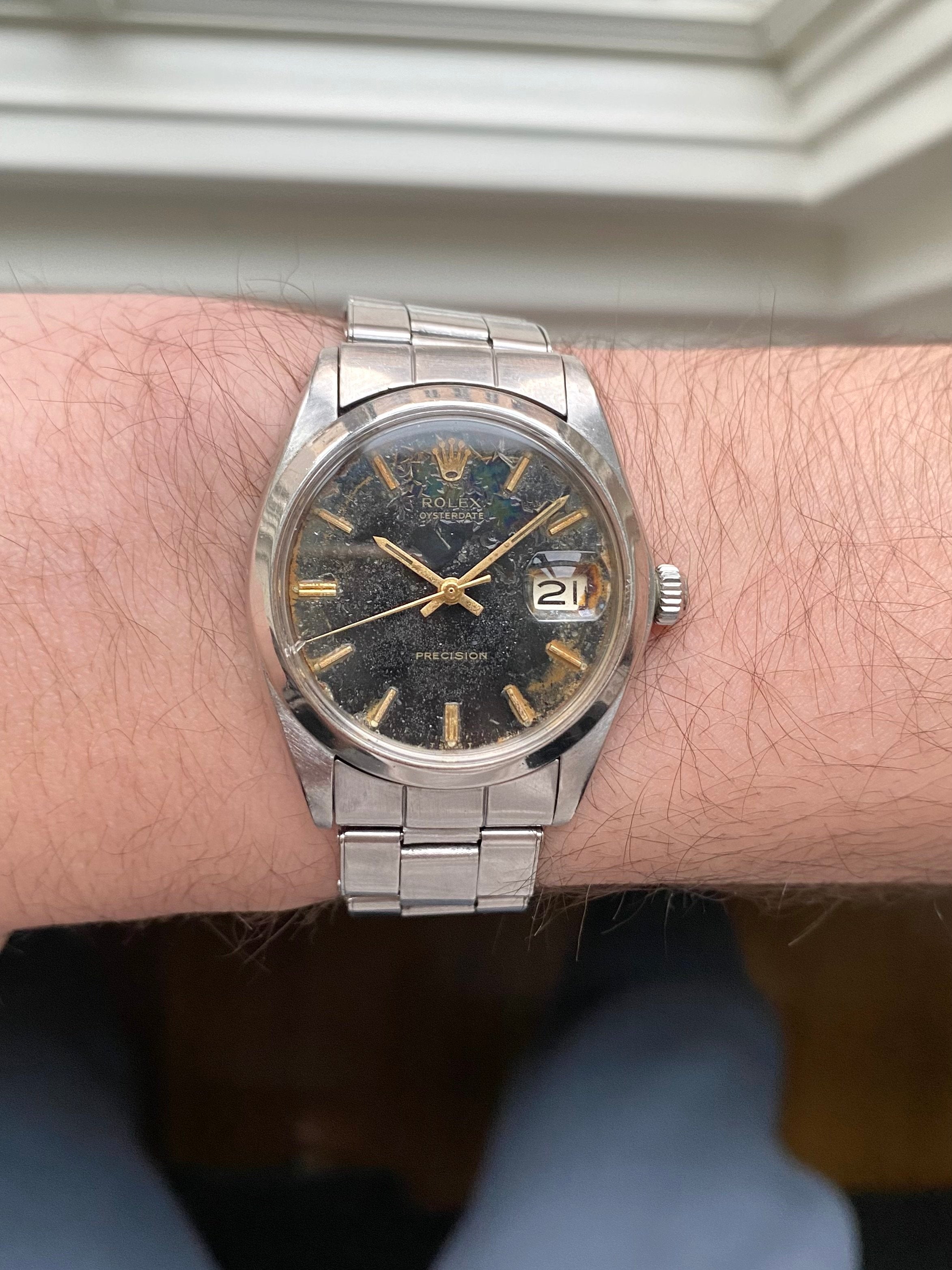 Rolex Oysterdate 6694 - Black Patina