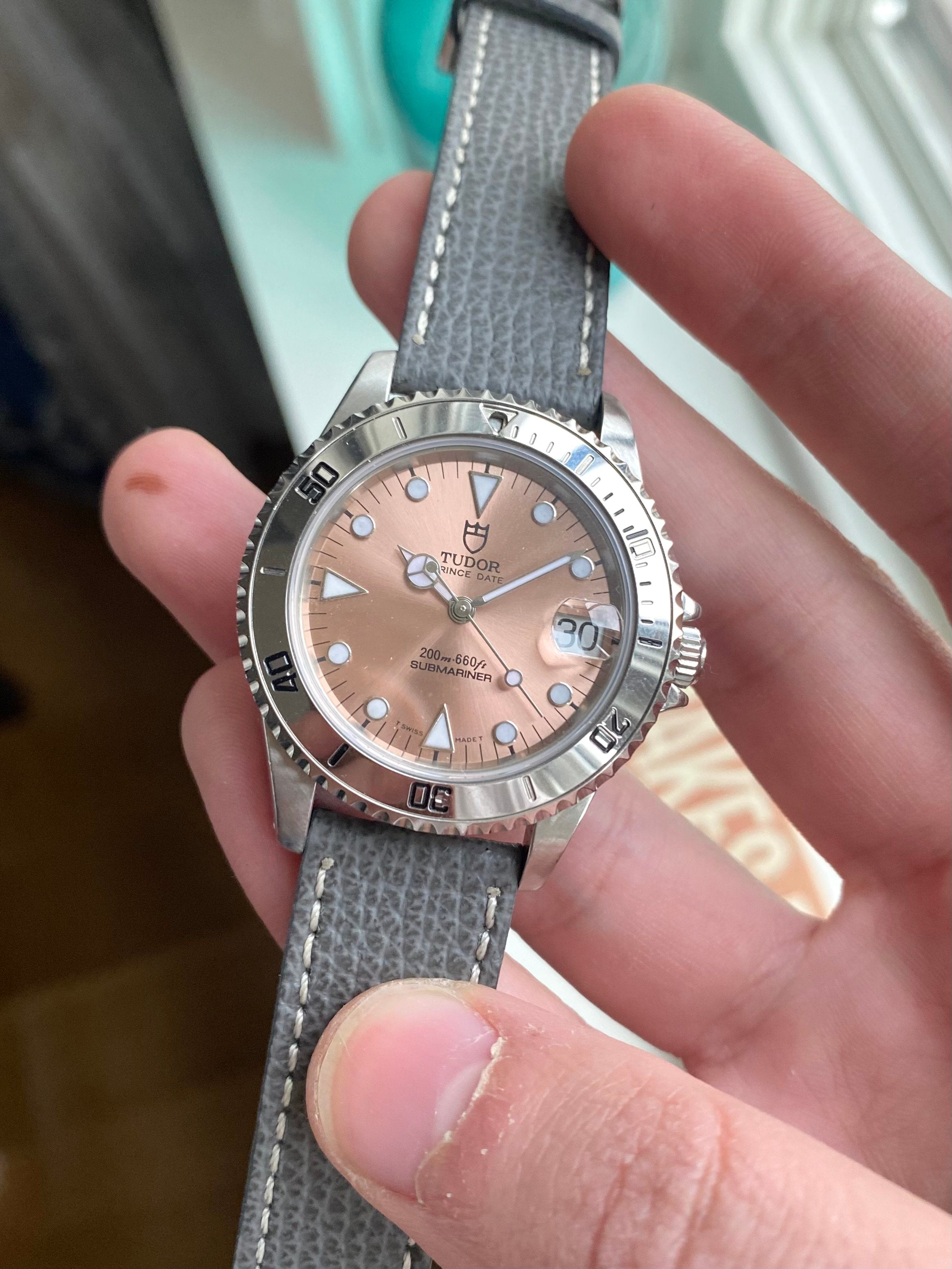 Tudor Submariner 75190 - Salmon