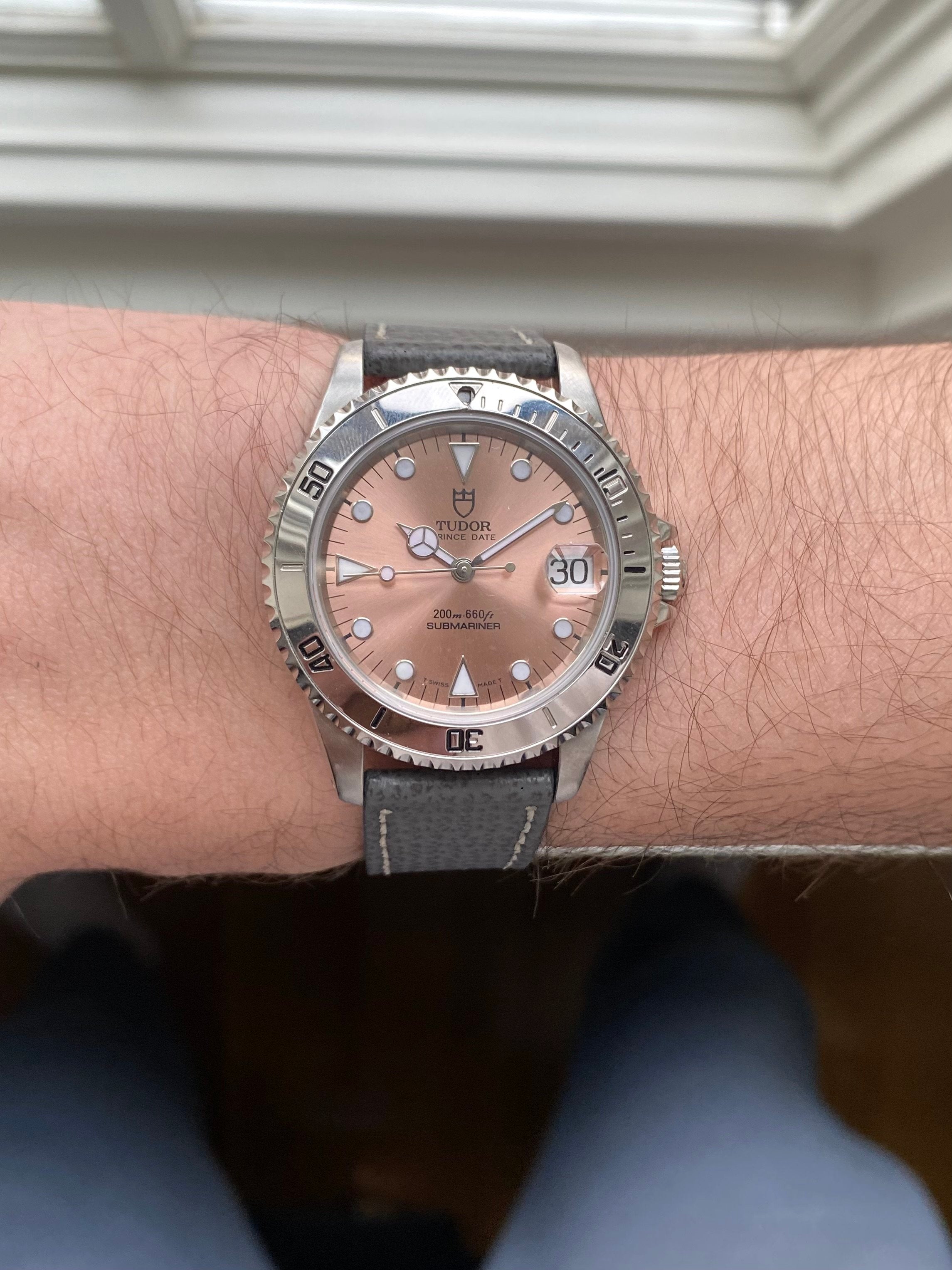 Tudor Submariner 75190 - Salmon