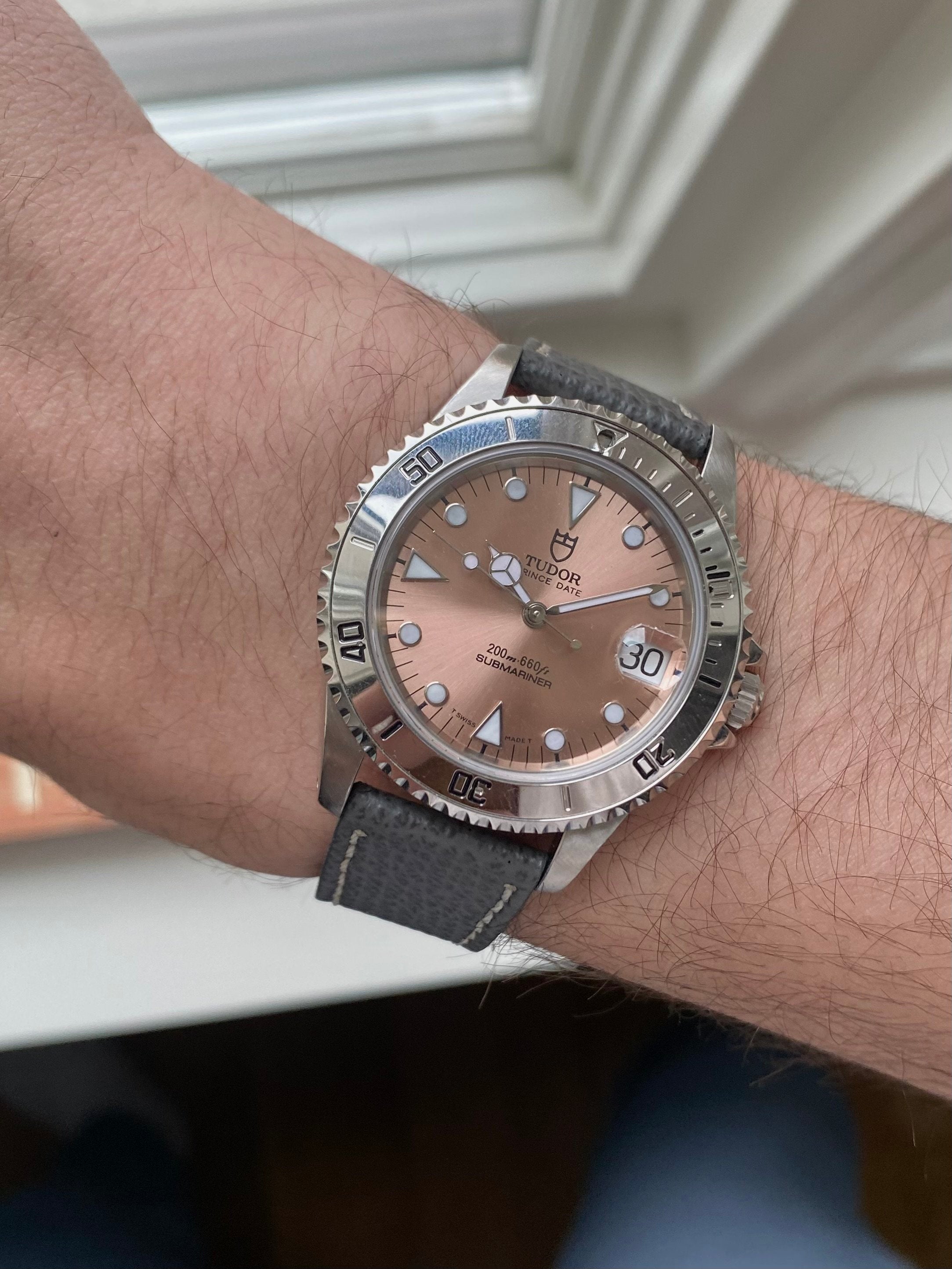 Tudor Submariner 75190 - Salmon