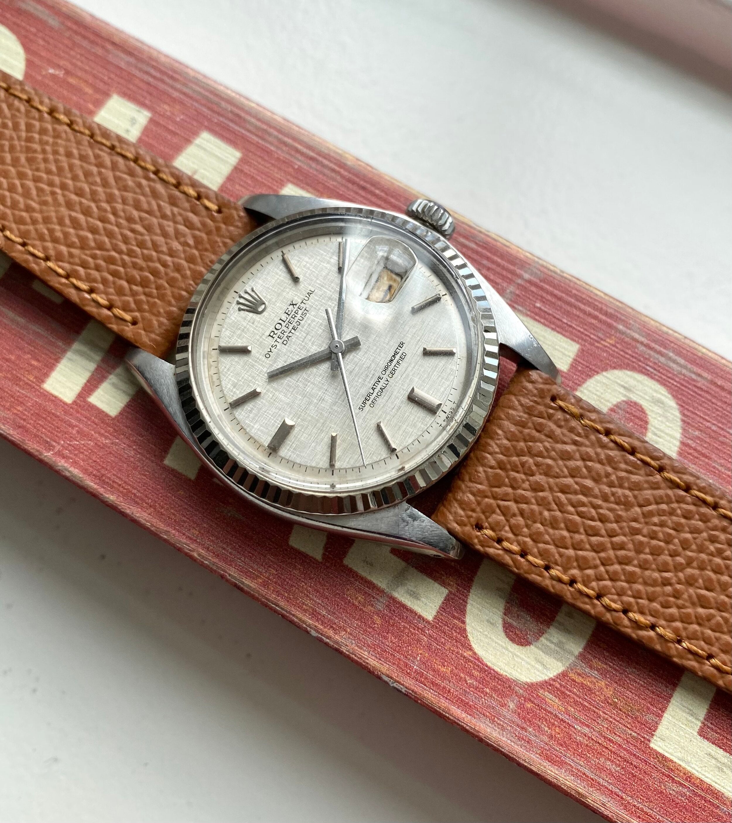 Rolex Datejust ref. 1601 — Silver Linen Dial