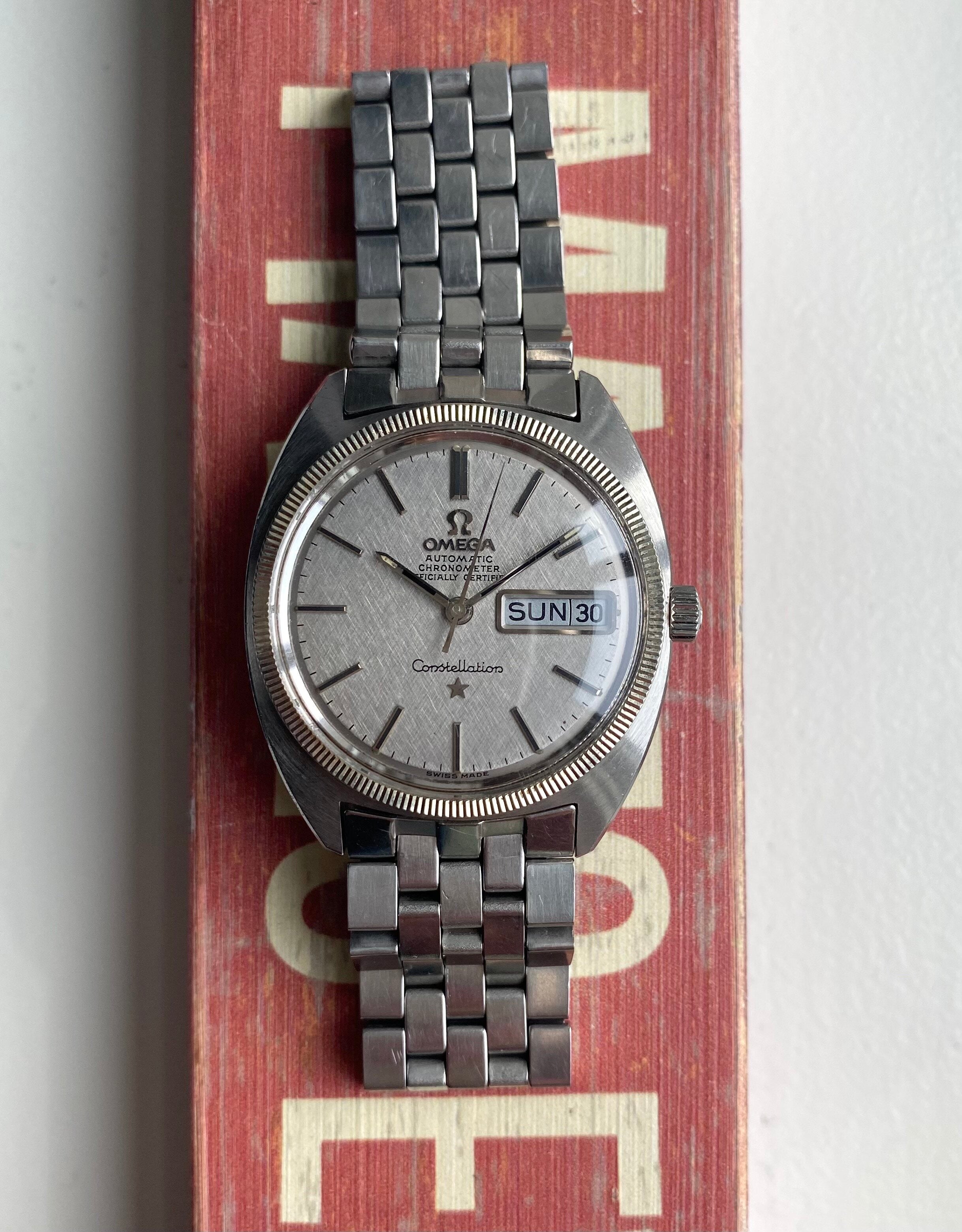 Omega Constellation Day-date — Linen Dial