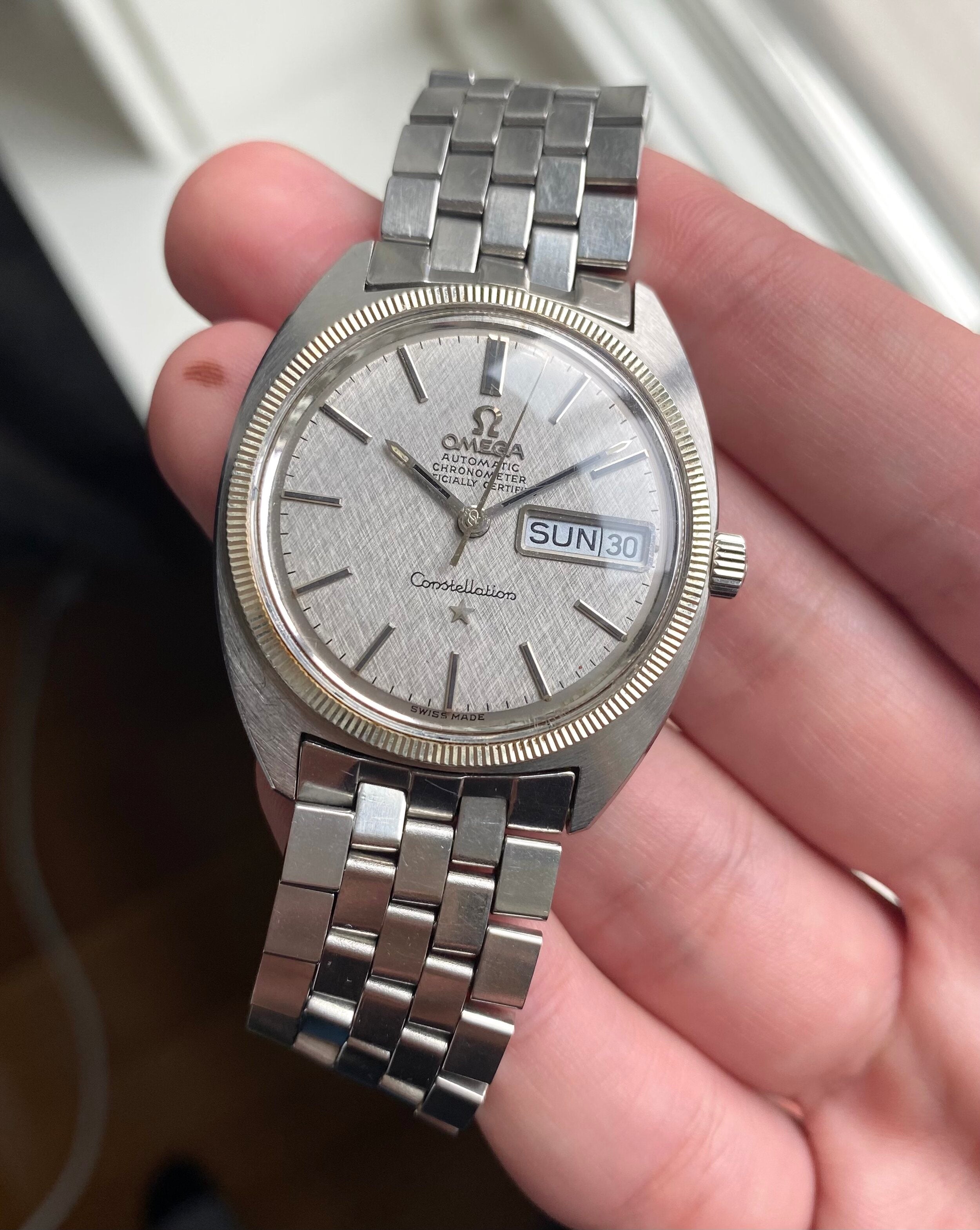 Omega Constellation Day-date — Linen Dial