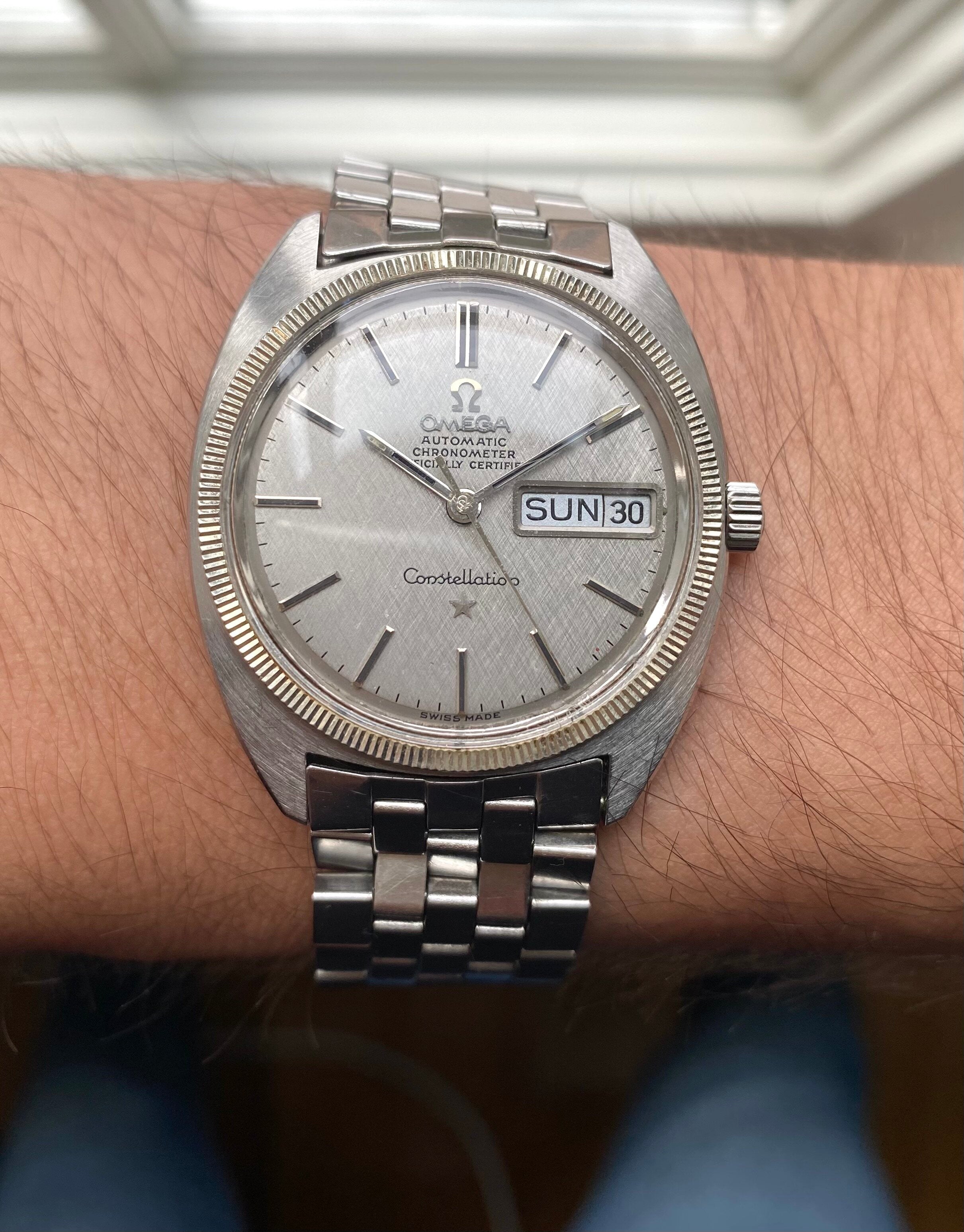 Omega Constellation Day-date — Linen Dial