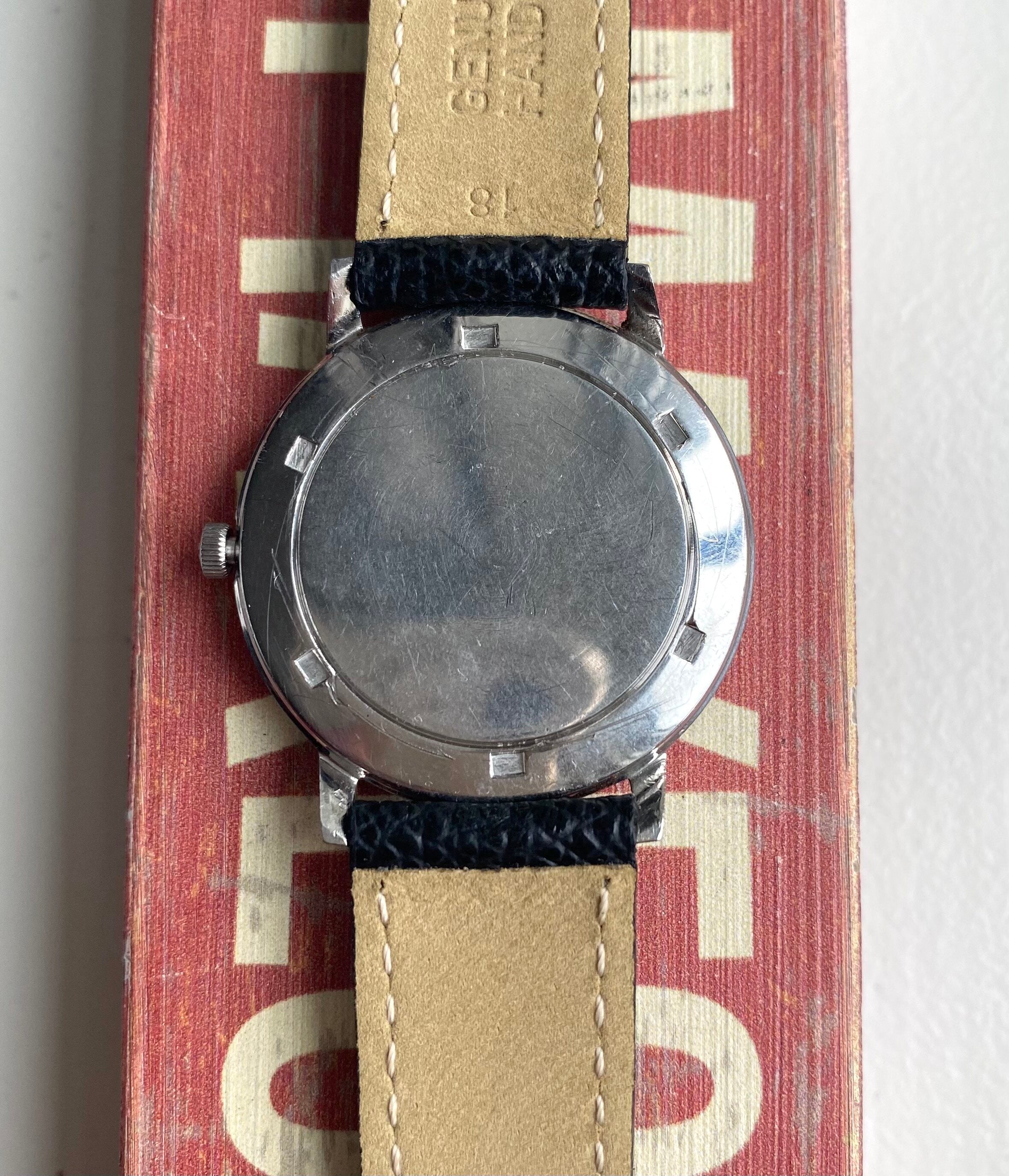 Omega De Ville — Linen Dial