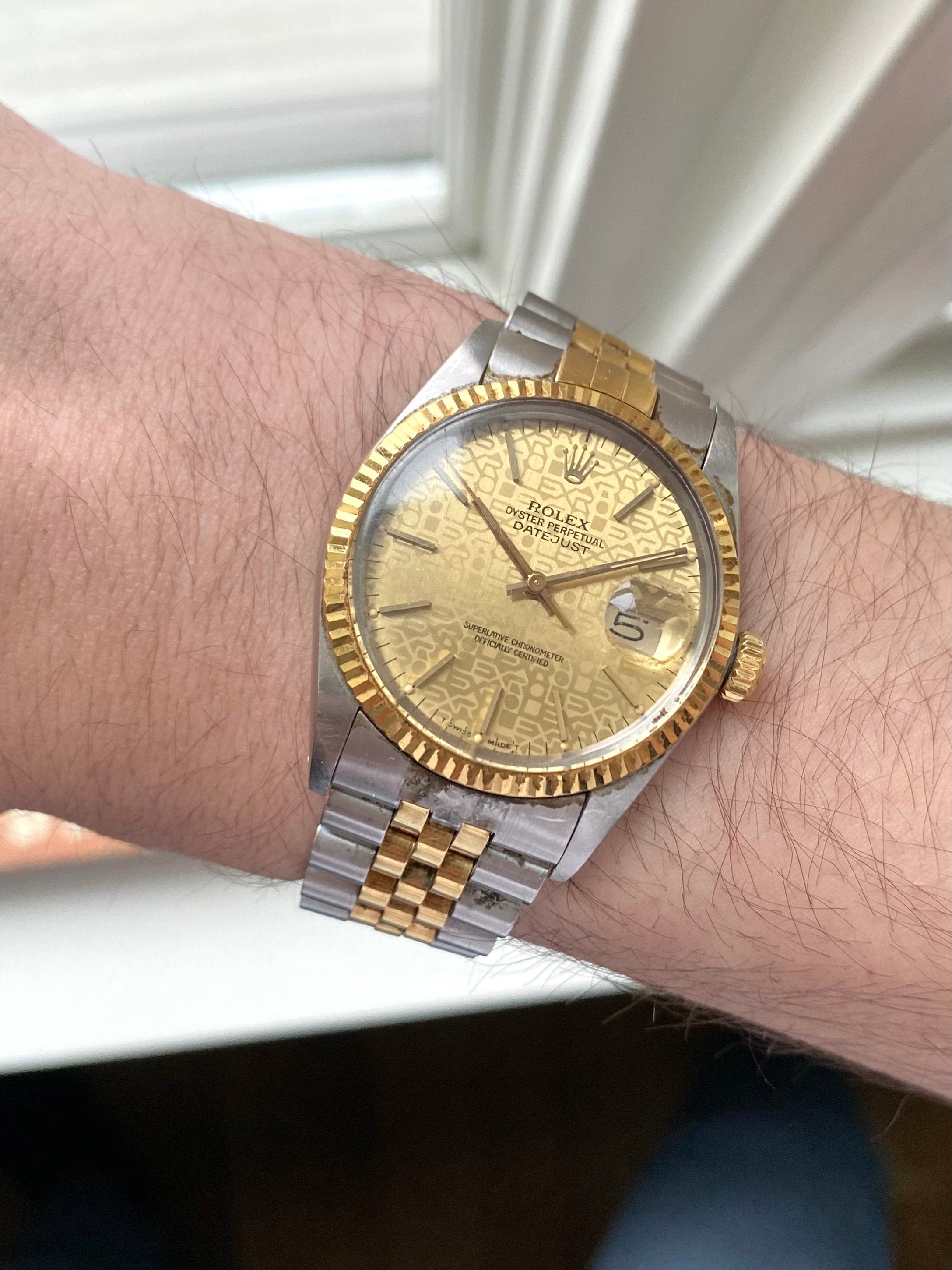 Rolex Datejust 16013 - Champagne Jubilee Dial