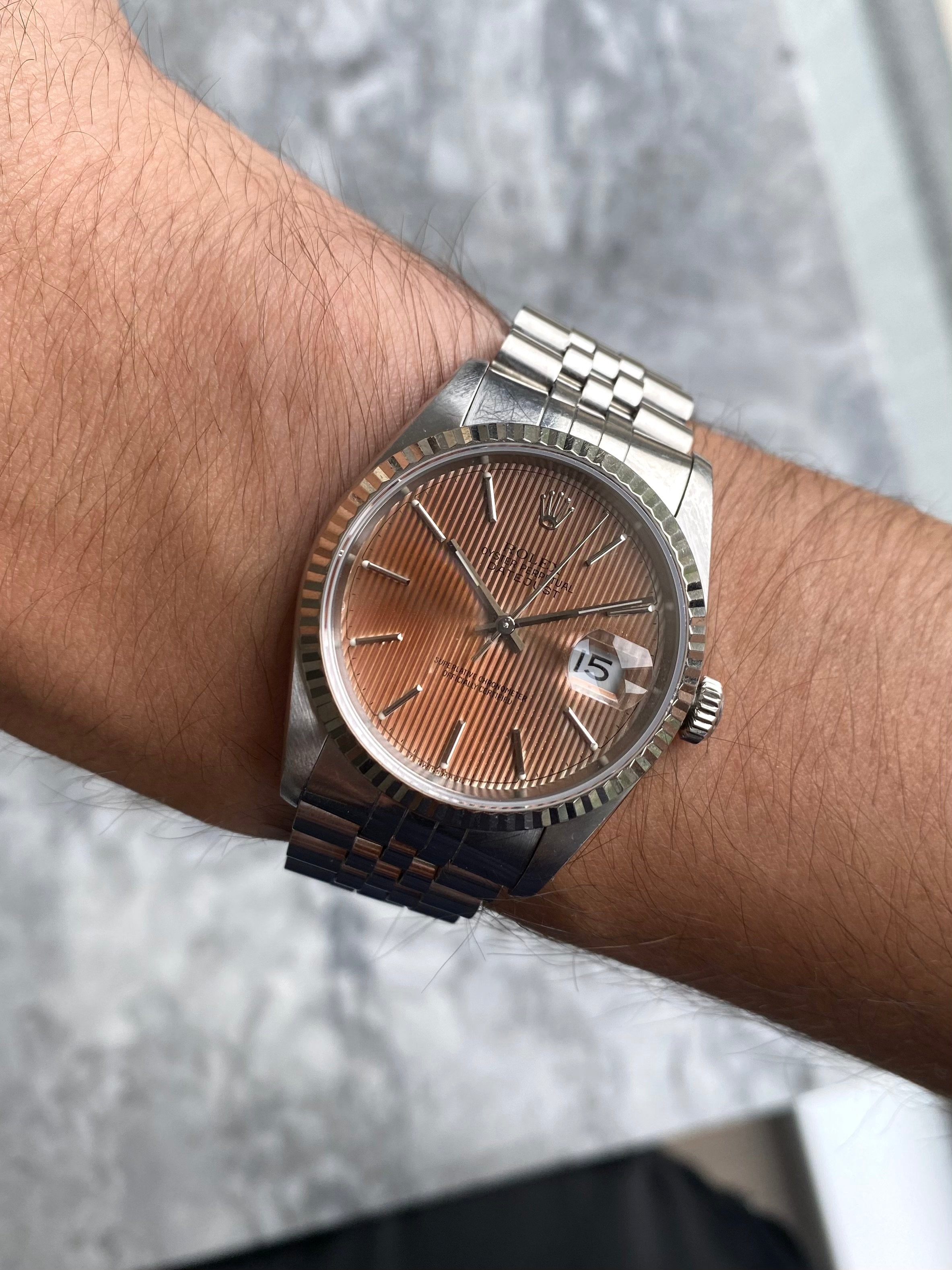 Rolex Datejust 16234 - Salmon Tapestry Dial.