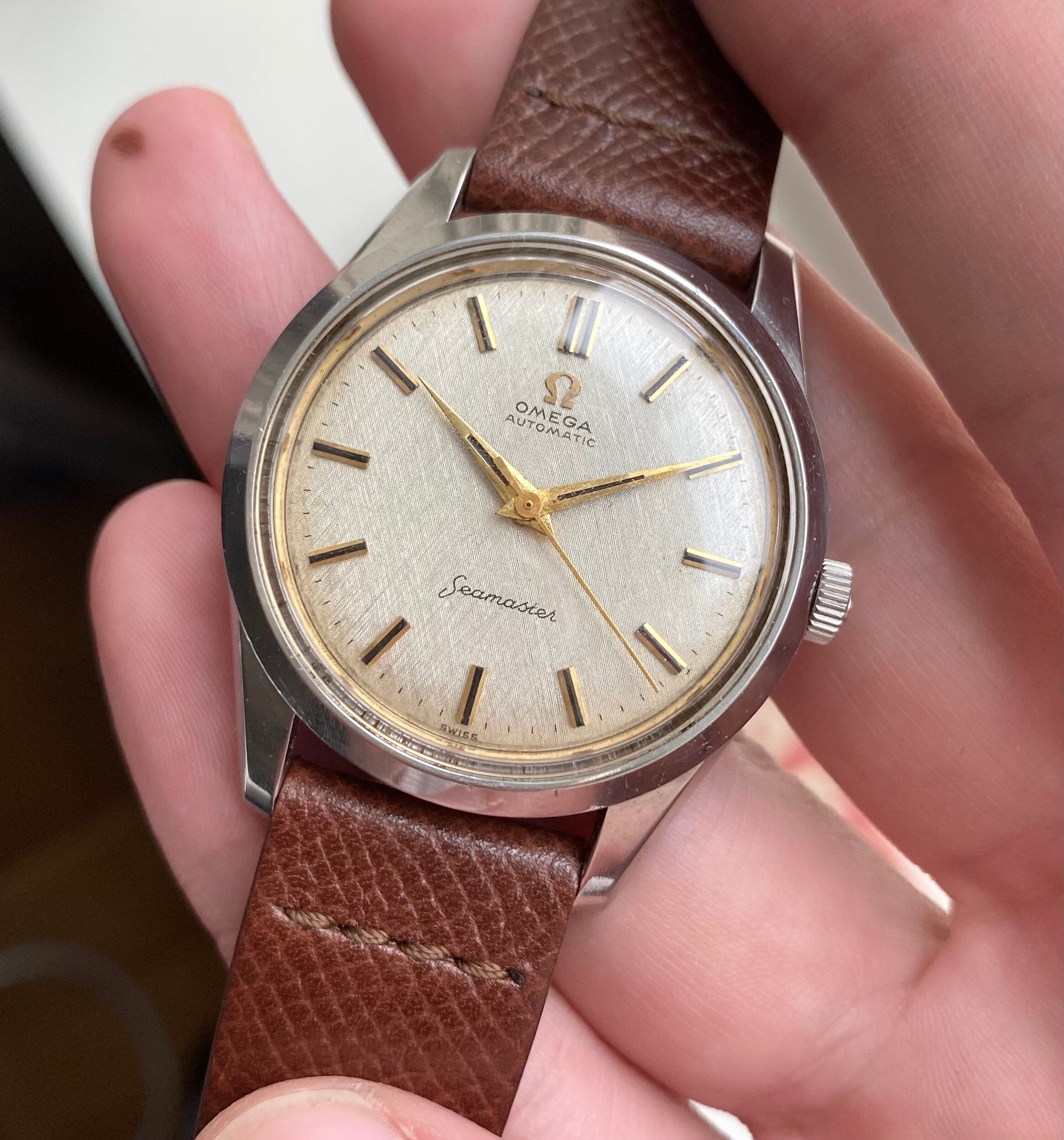 Omega Seamaster — Linen Dial