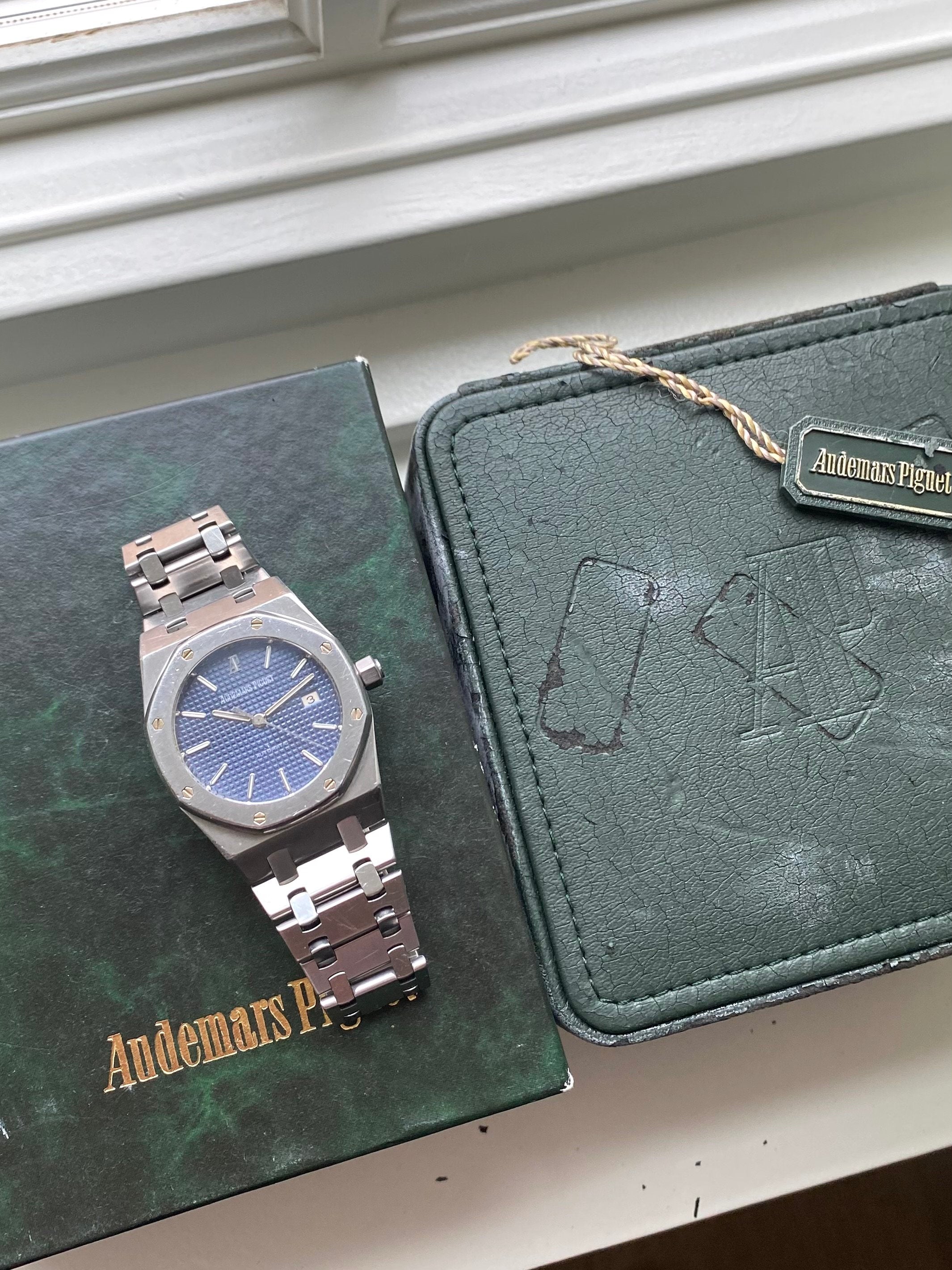 Audemars Piguet Royal Oak - 15000St w/ Box