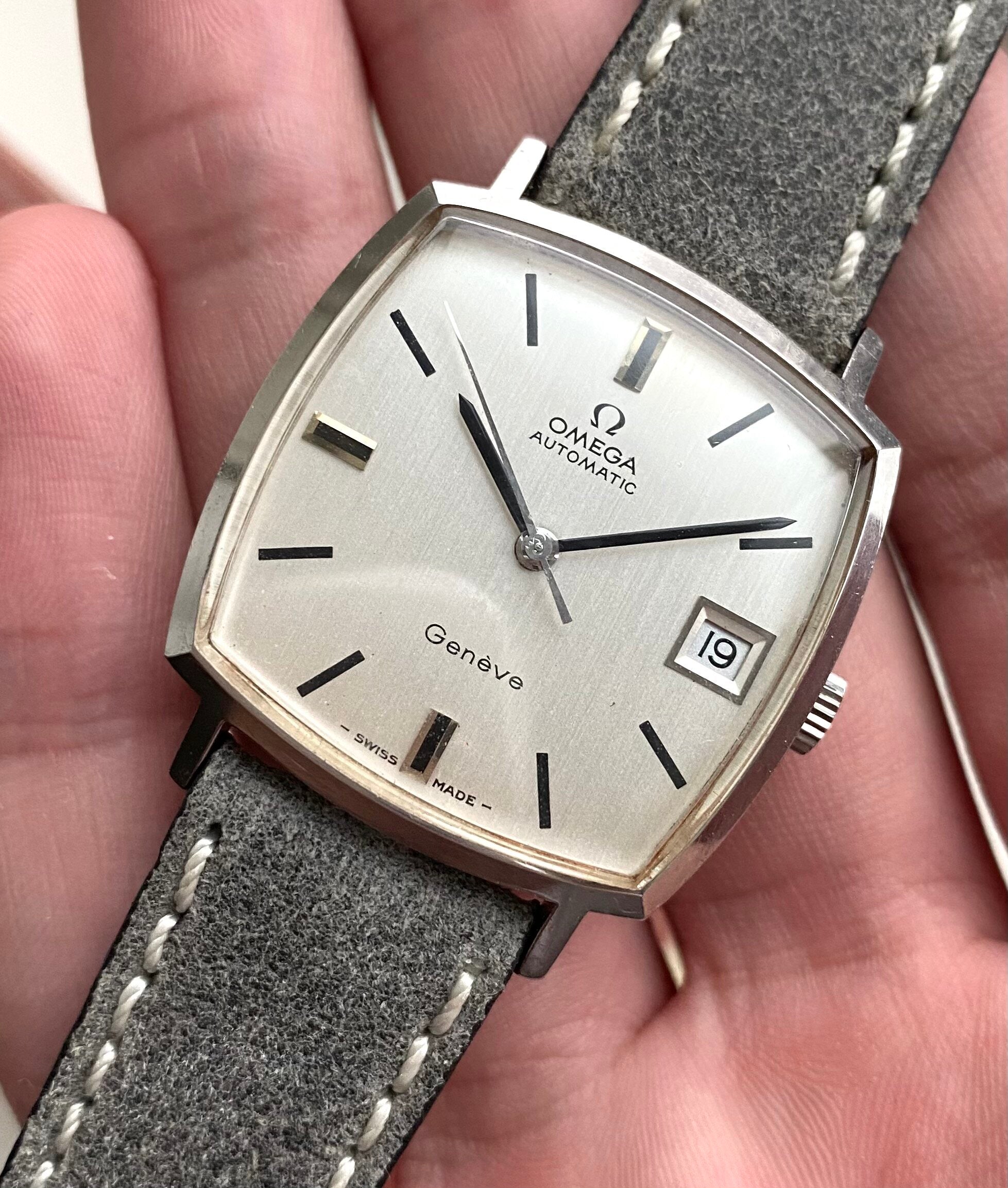 Omega Geneve — TV Case