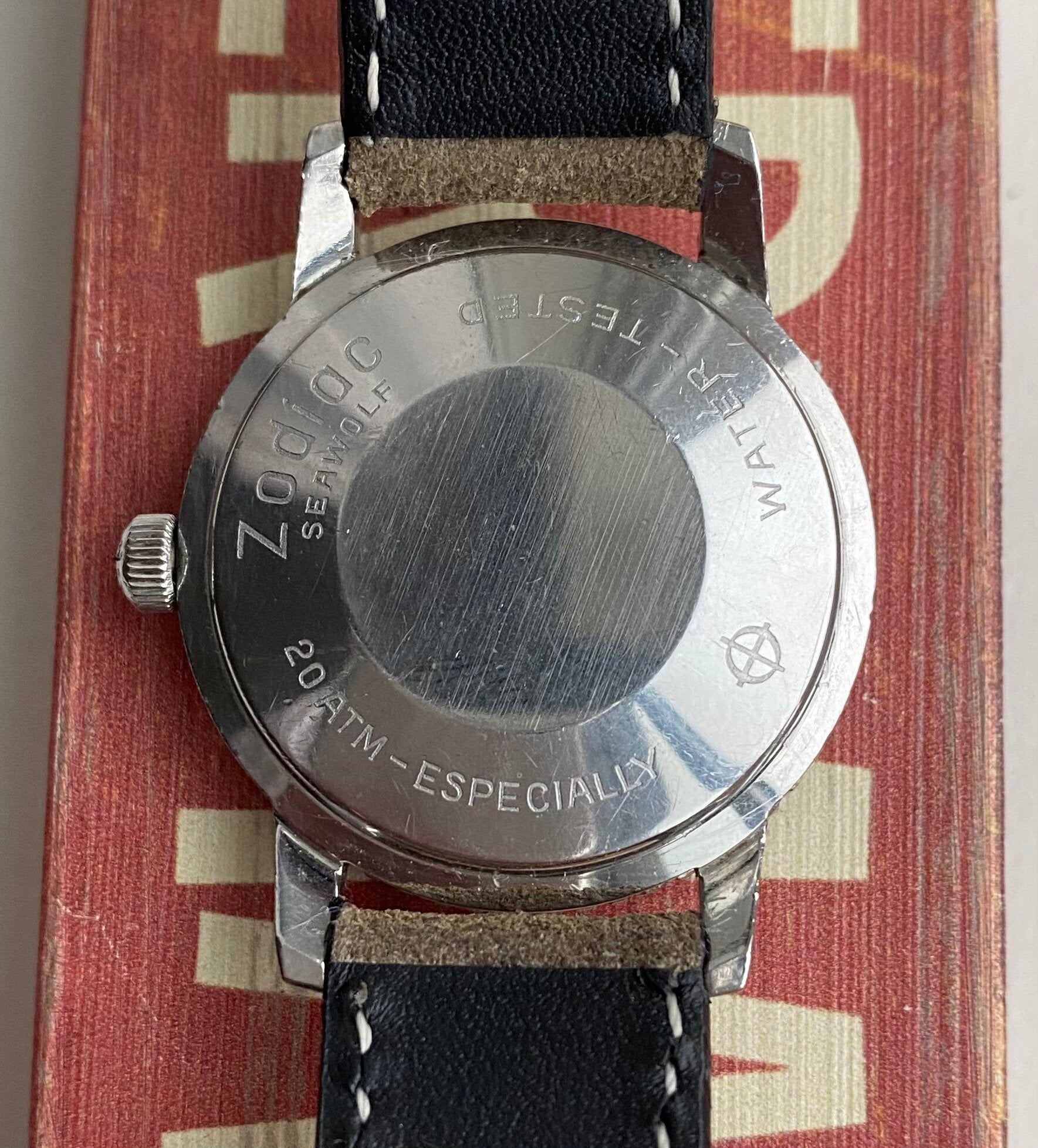 Zodiac Sea Wolf — Tropical Dial