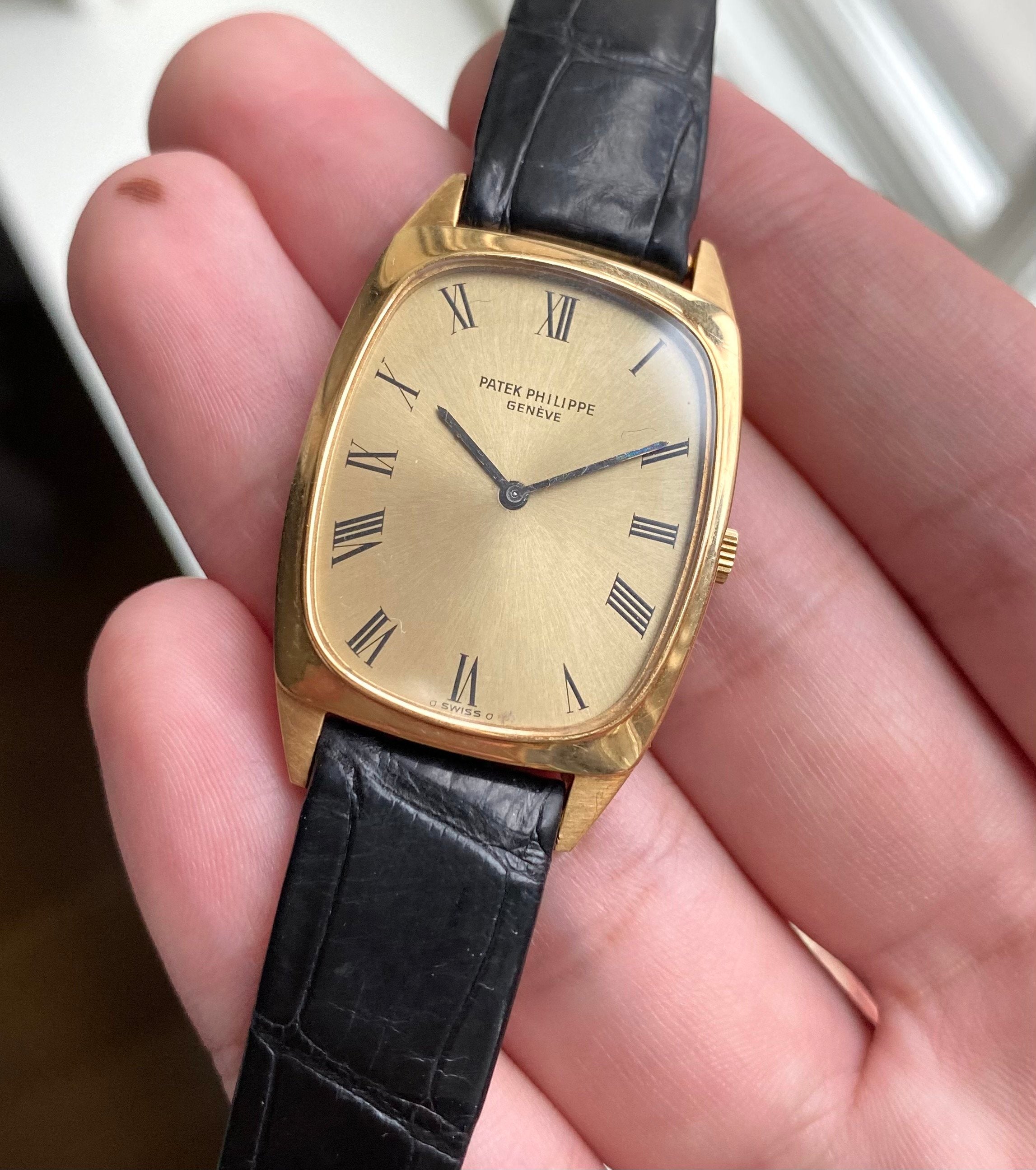 Patek Philippe Tank — 18k Yellow Gold