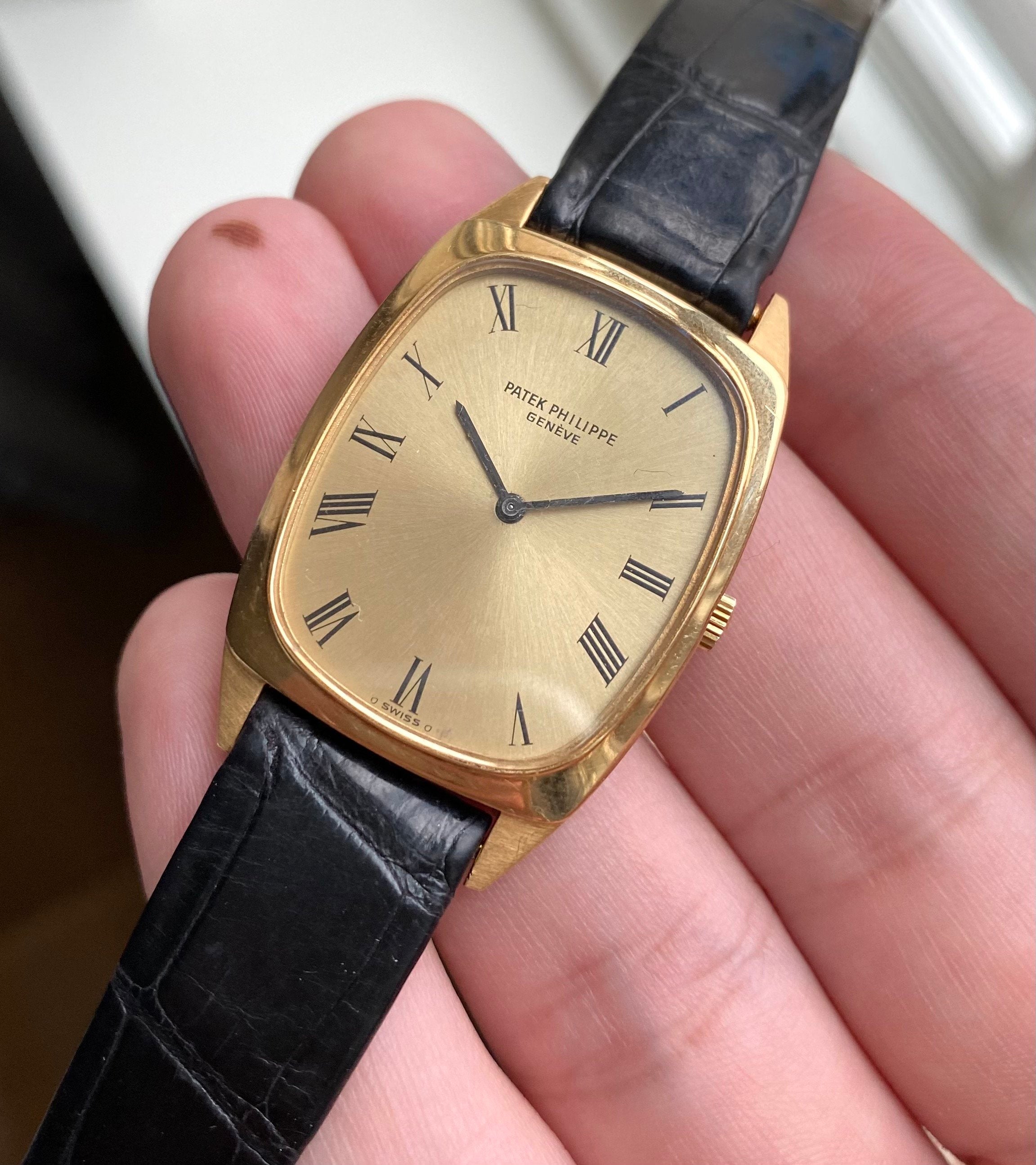 Patek Philippe Tank — 18k Yellow Gold