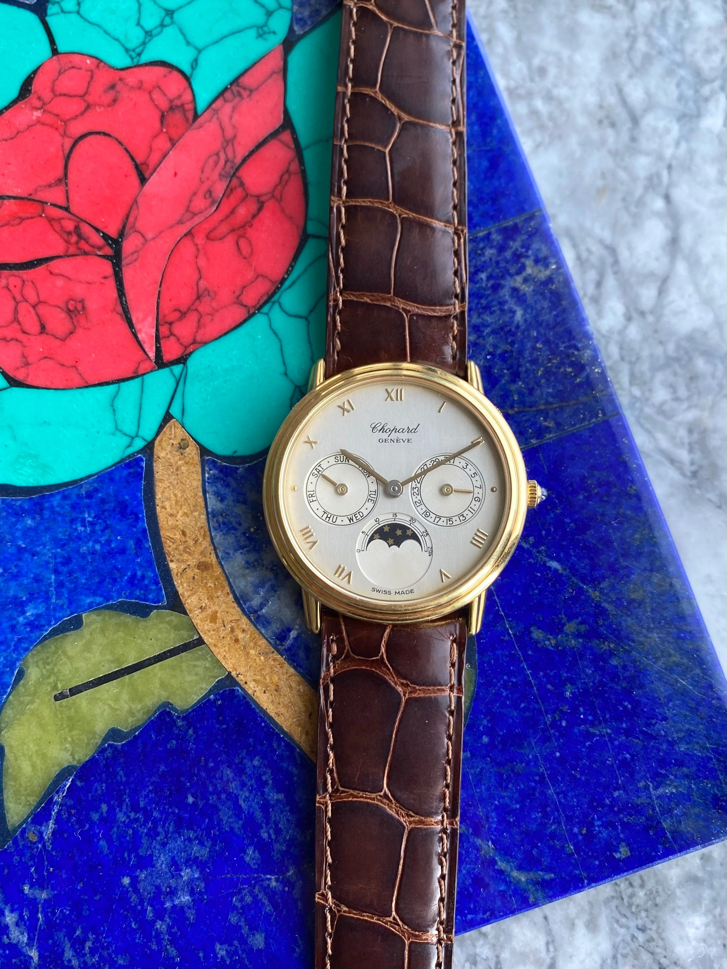 Chopard Moonphase - 18K Yellow Gold.