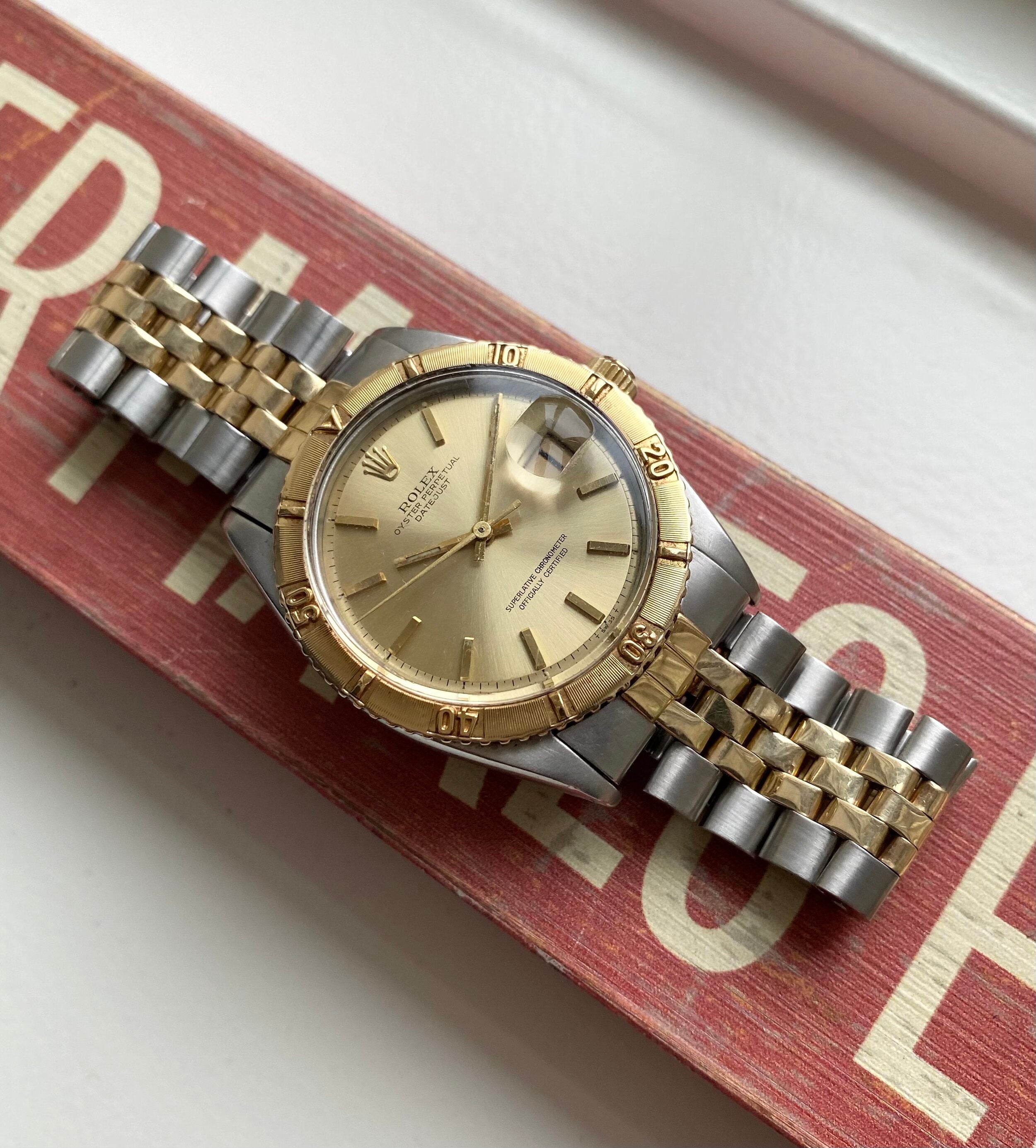 Rolex Datejust ref. 1625 — Two-tone "Thunderbird"