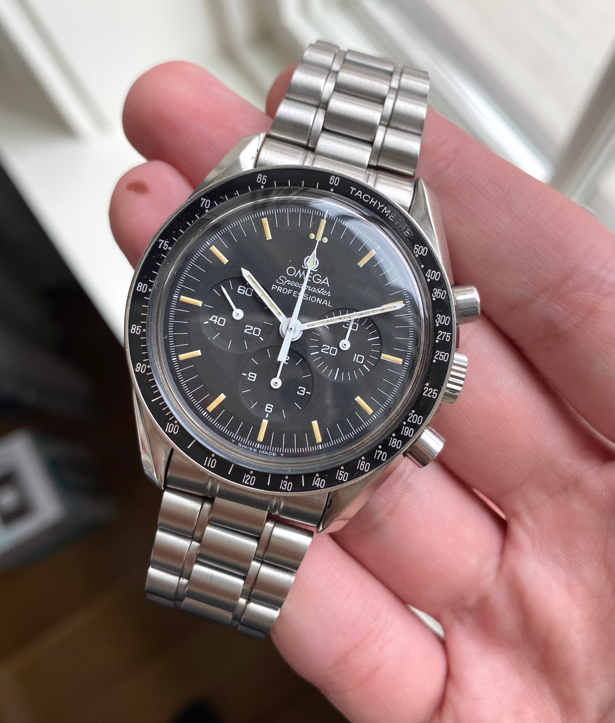 Omega Speedmaster Professional — Box and Manual