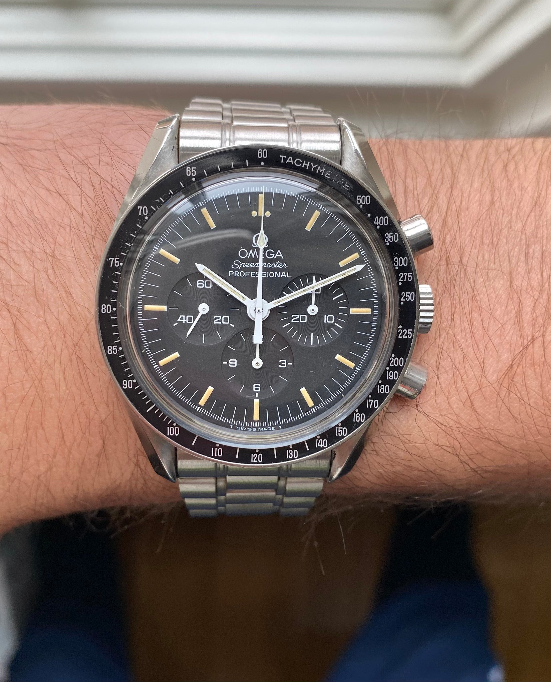 Omega Speedmaster Professional — Box and Manual