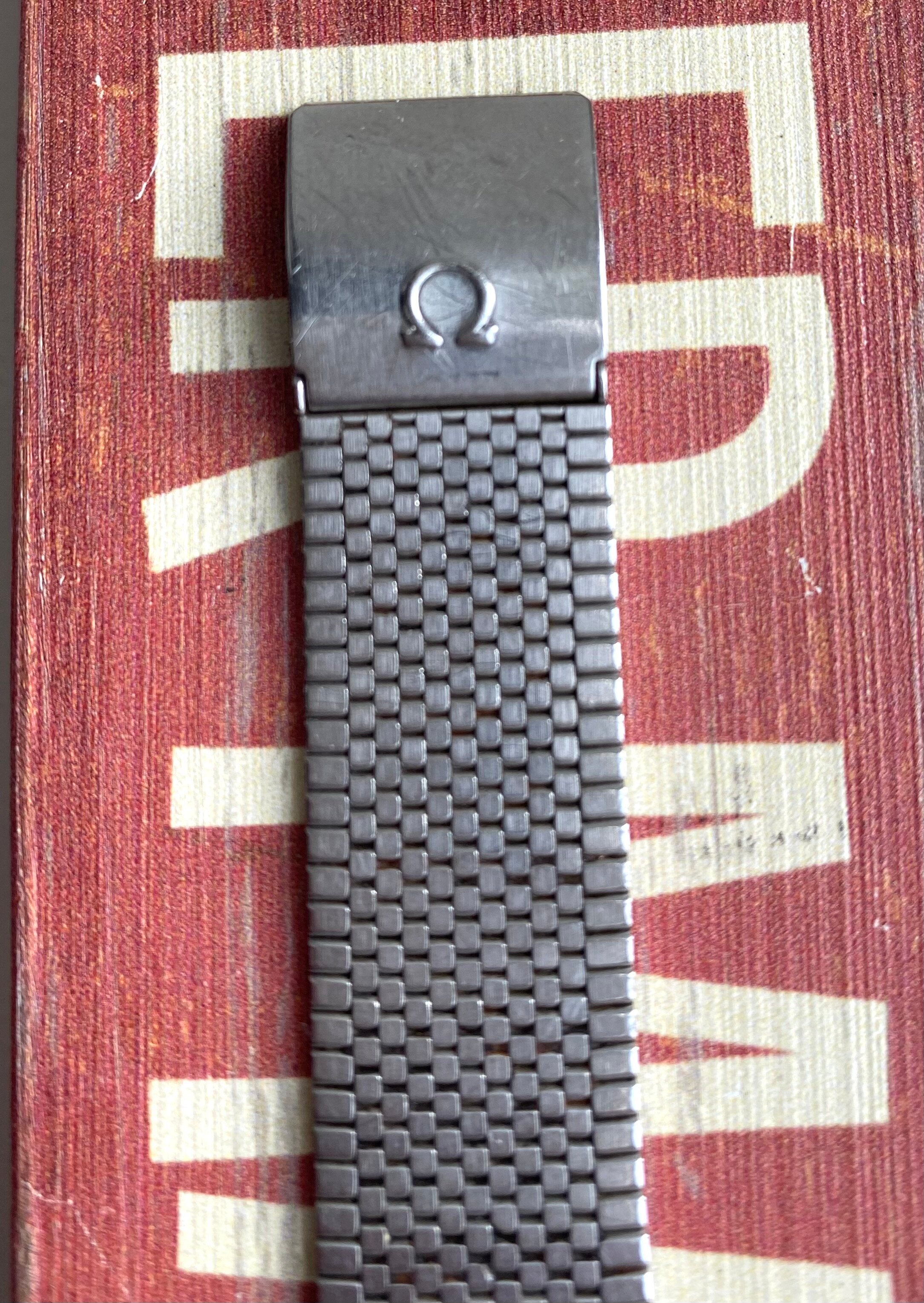 Omega Constellation — Grey Waffle