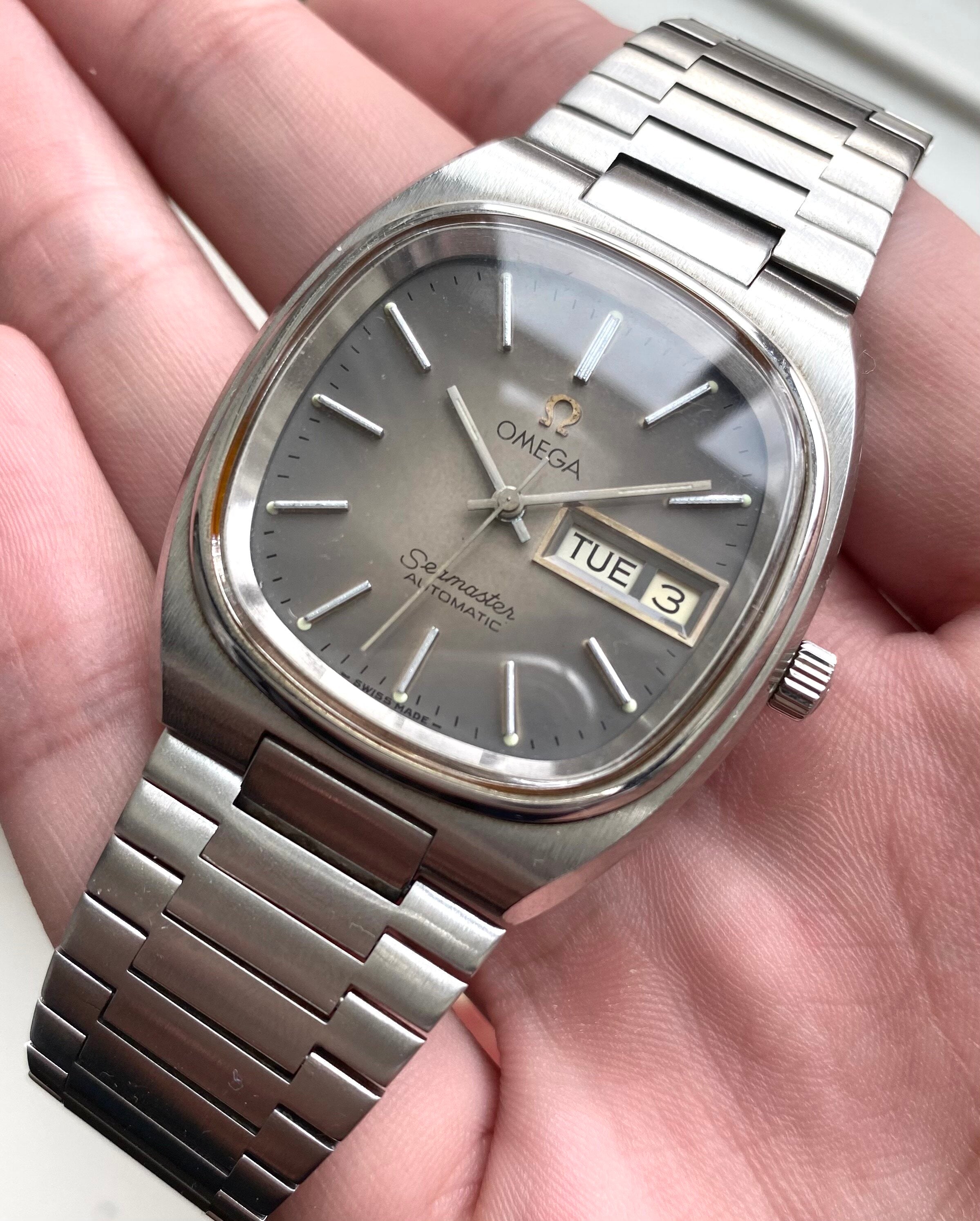 Omega Seamaster — Grey Vignette