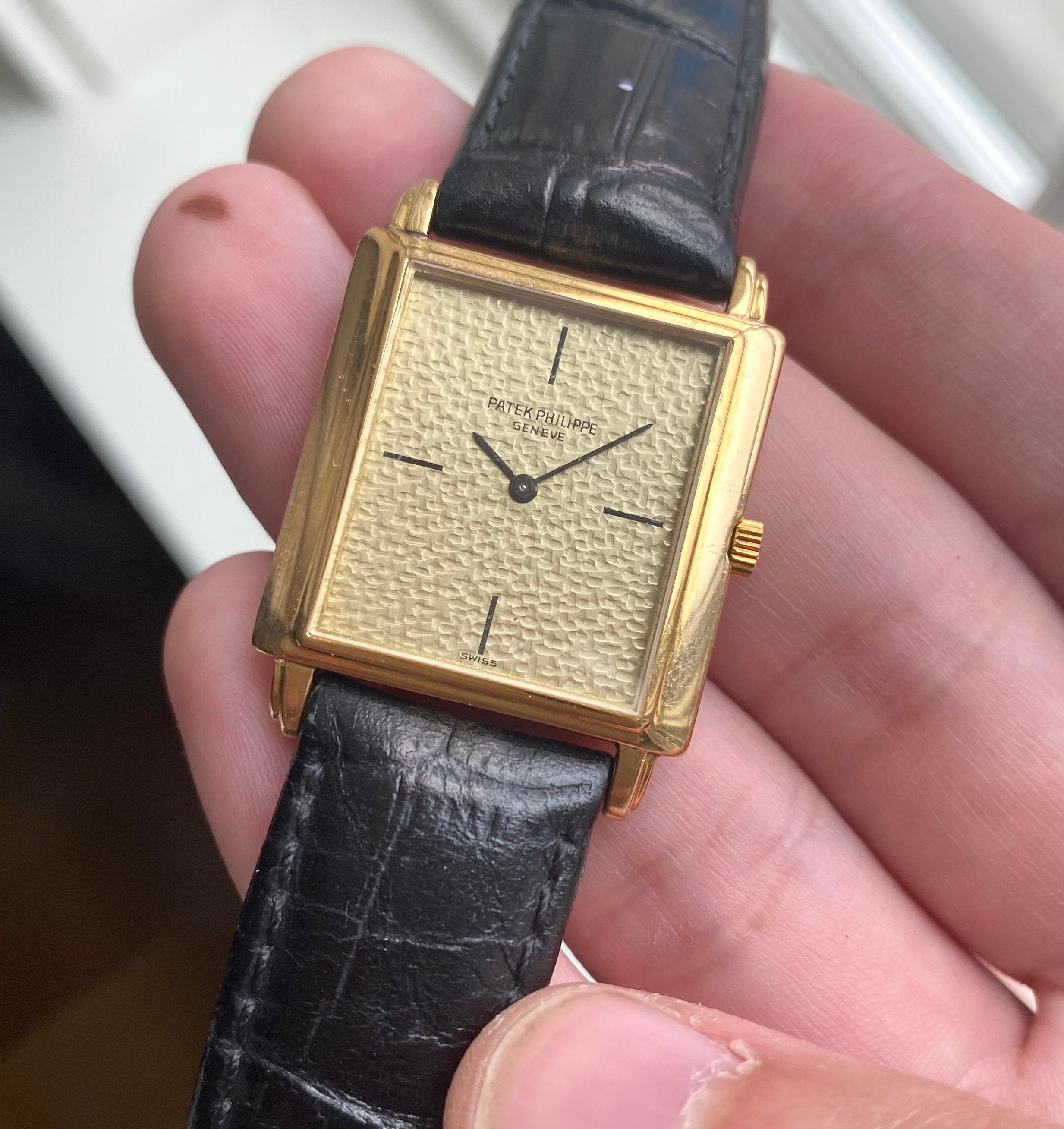 Patek Philippe Tank — 18k Yellow Gold