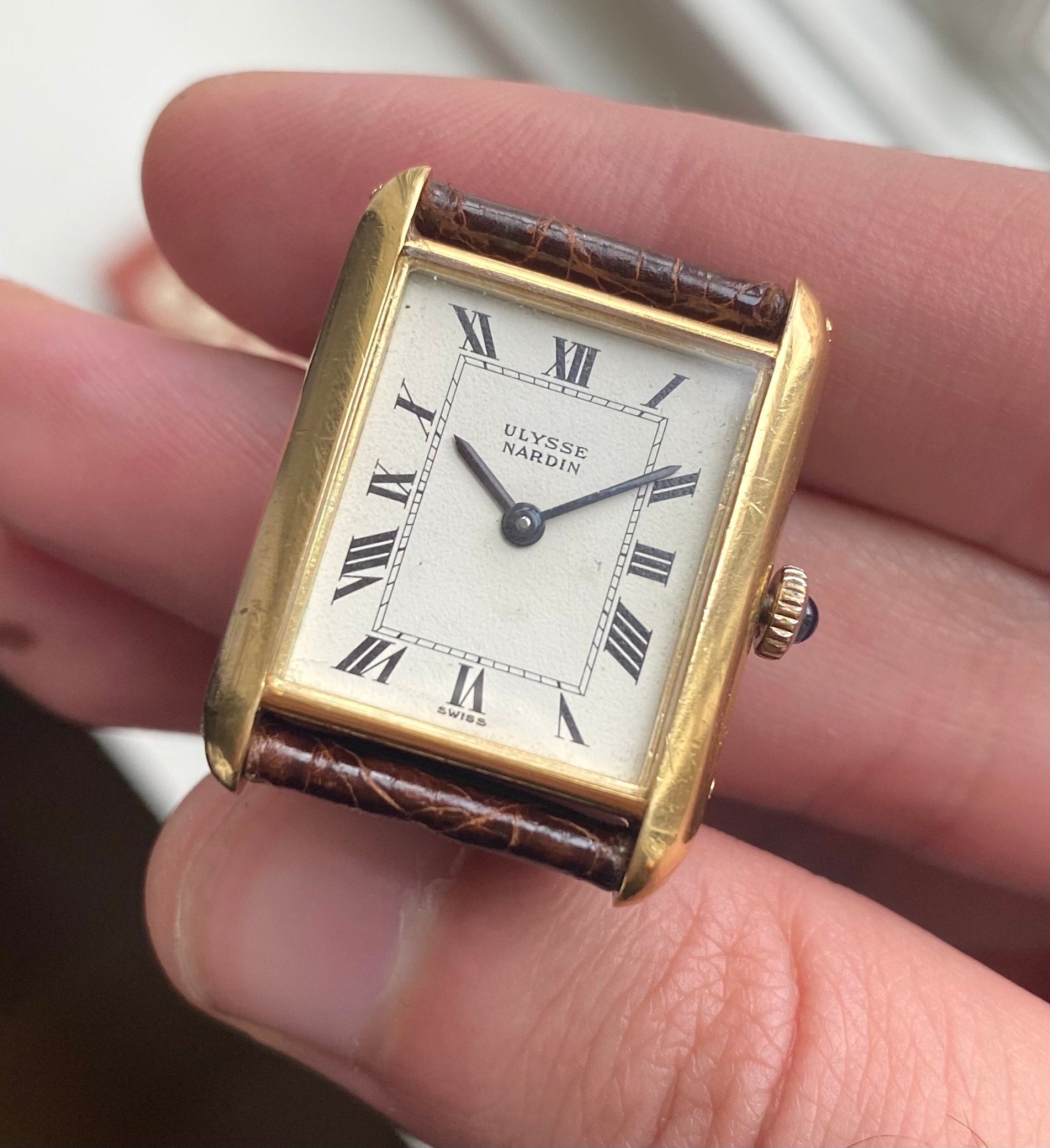 Ulysse Nardin Tank — 18k Yellow Gold