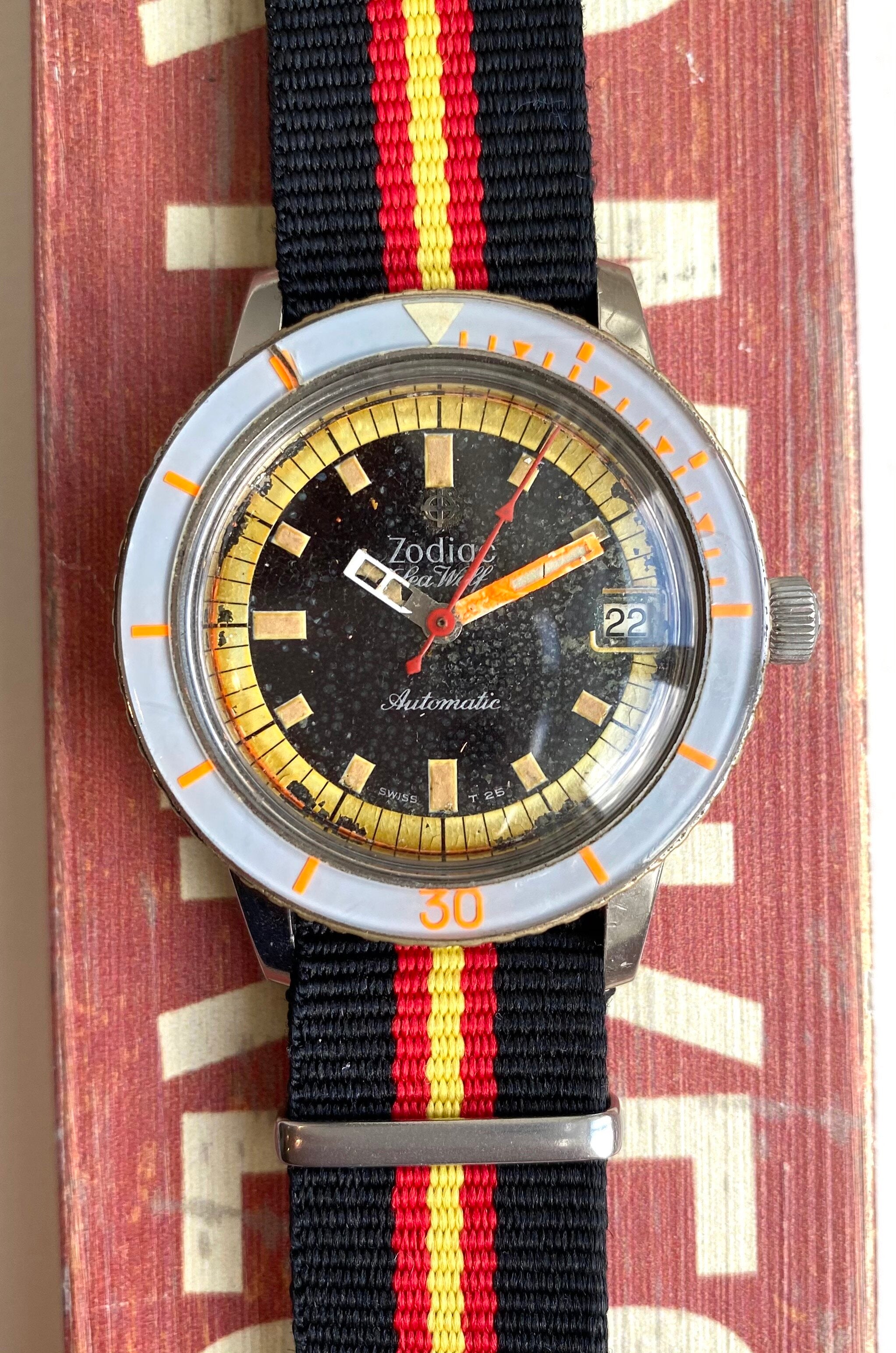 Zodiac Sea Wolf — "Orange Exotic" Bakelite Bezel