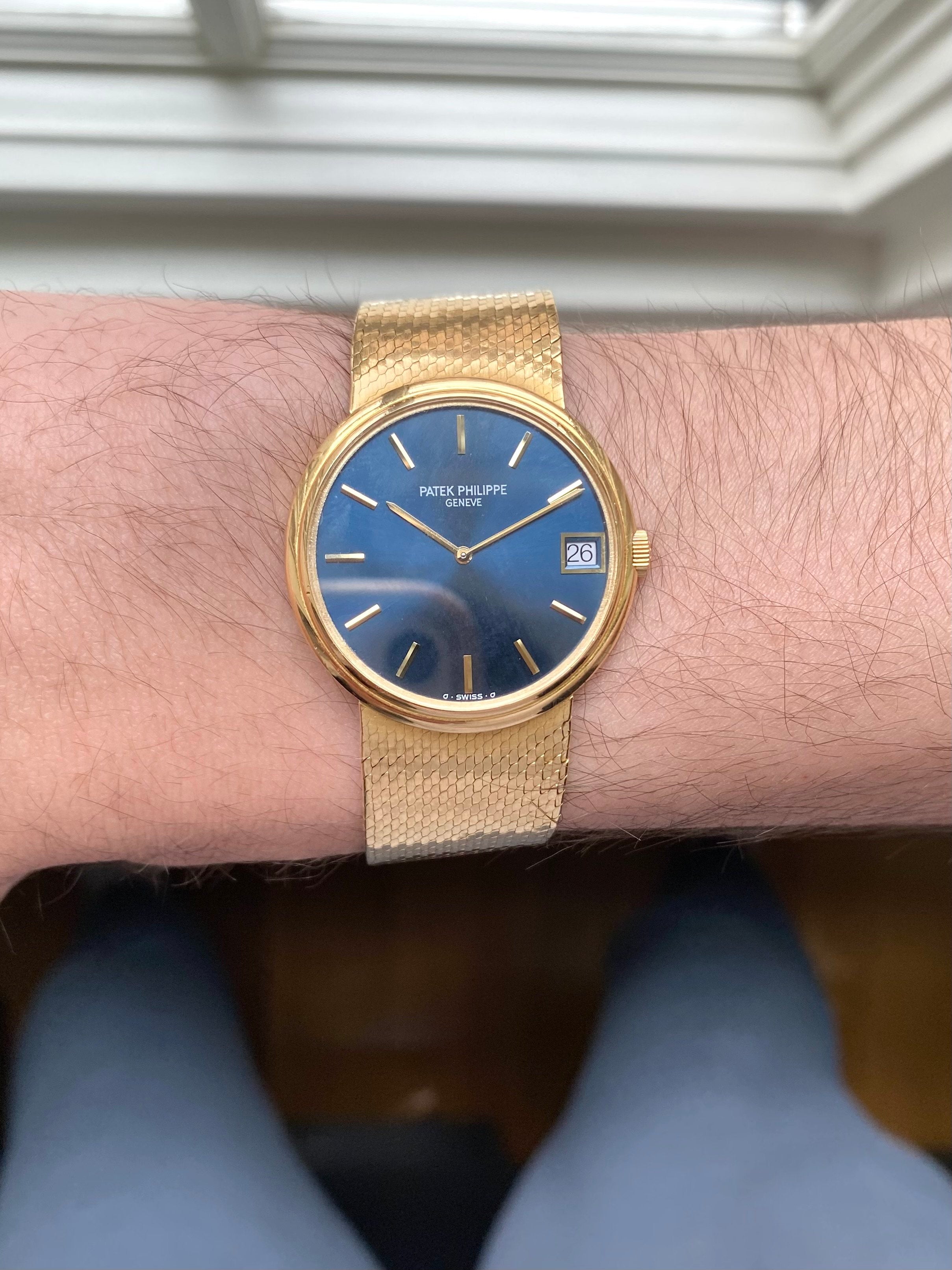 Patek Philippe Blue Sigma - 18K Yellow Gold