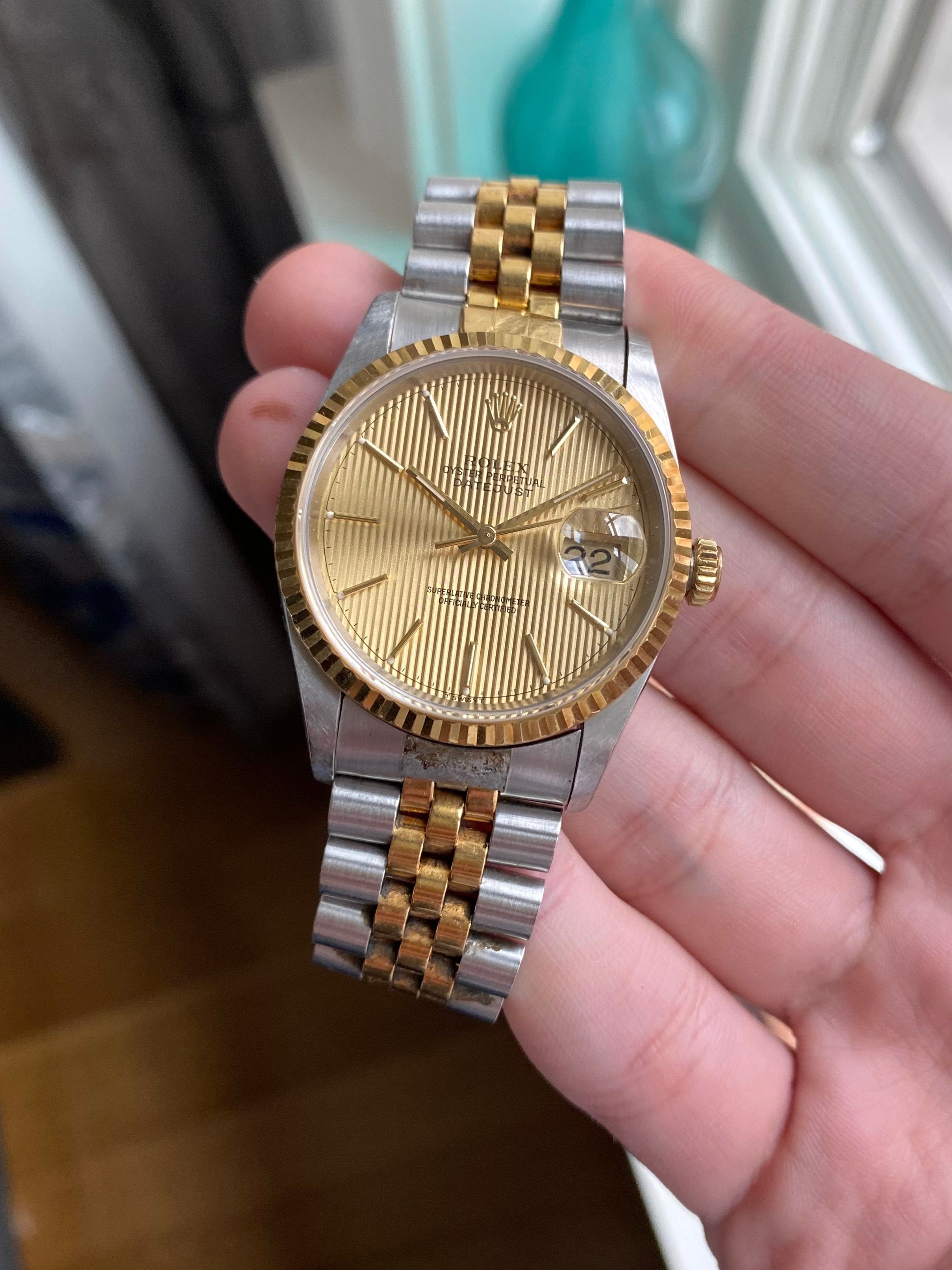 Rolex Datejust 16233 - Champagne Tapestry